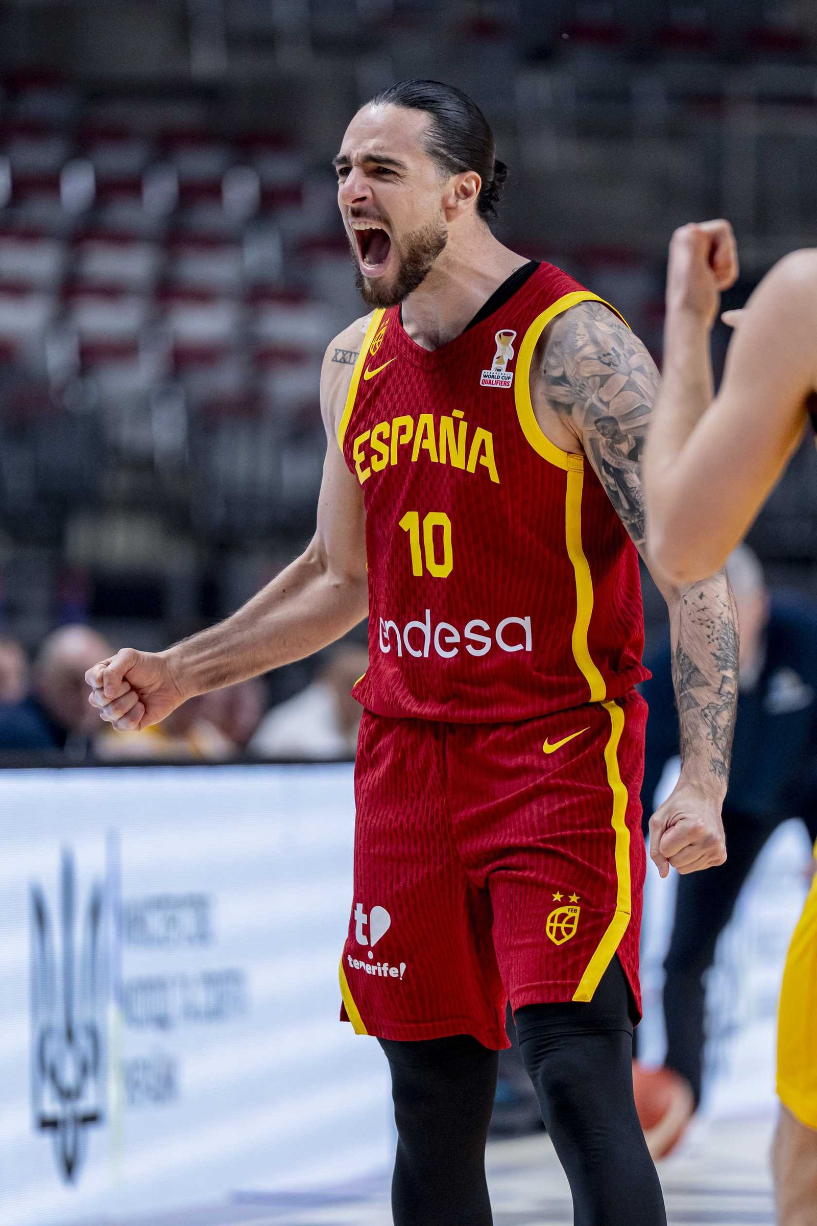 Buen papel de Francis Alonso en el triunfo de España ante la Ucrania de Daniil Shelist (66-86)