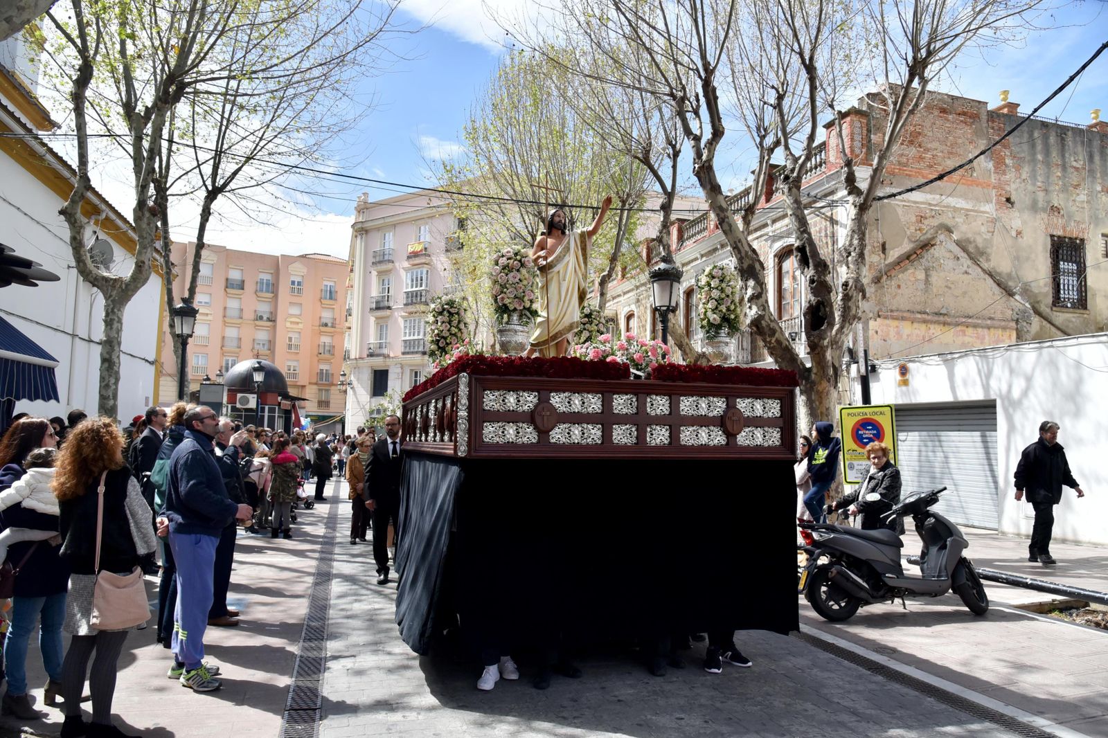 Imágenes del Resucitado por La Línea