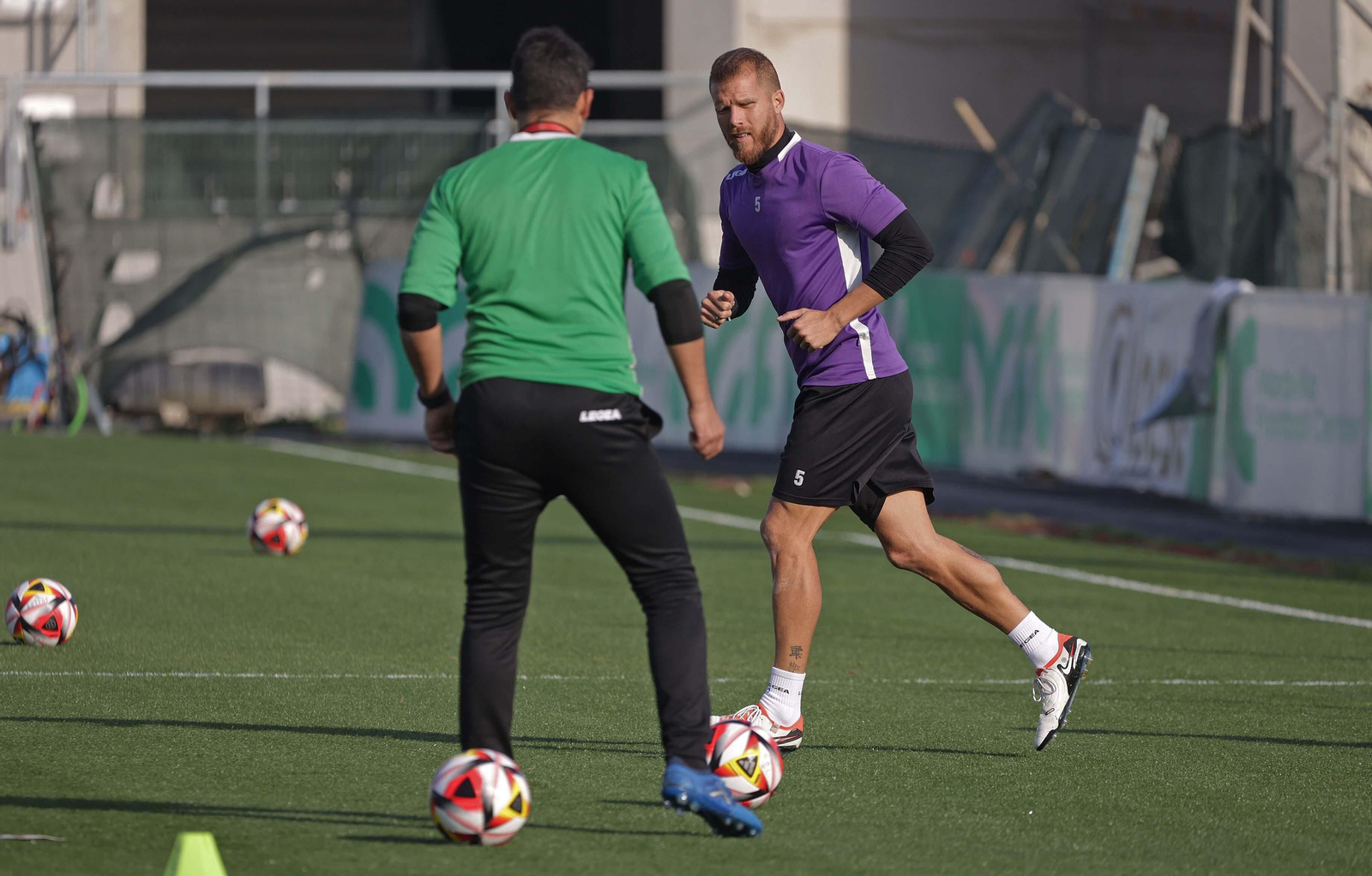 La vuelta a los entrenamientos de la Balona después del descanso de Navidad, en imágenes