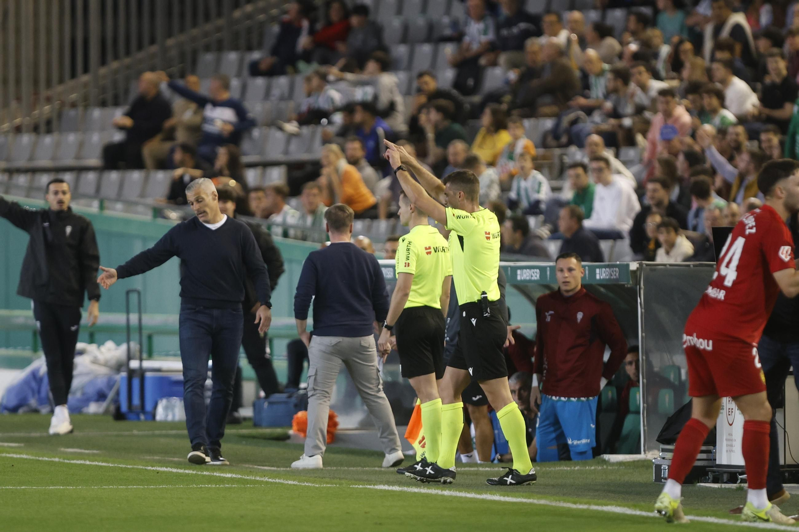 Las mejores fotos del ambiente en el Córdoba CF - Zaragoza en El Arcángel