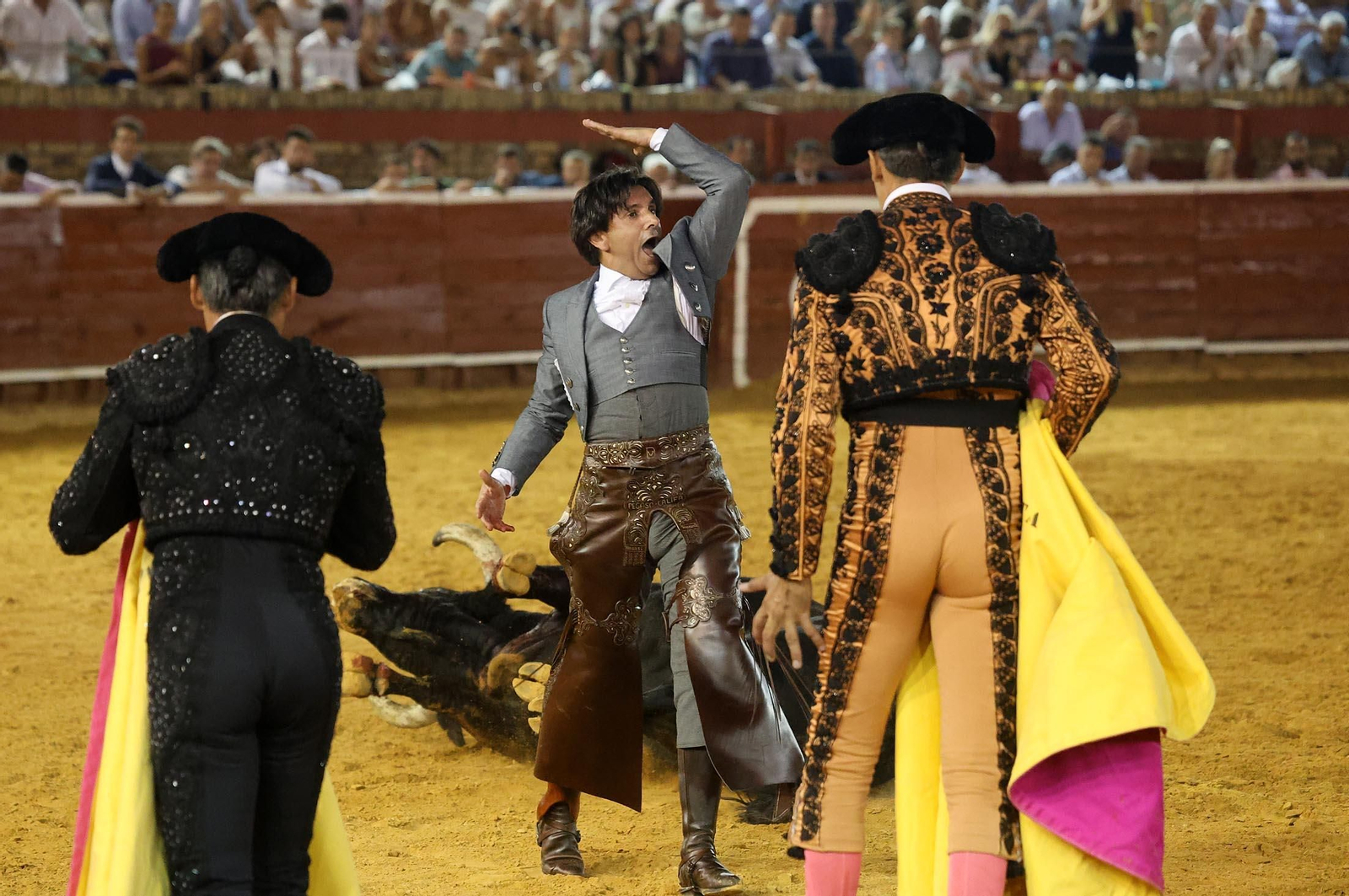 Toros La Merced: Imágenes de la tarde de Rejoneo con Diego Ventura, Andrés Romero y Sergio Galán