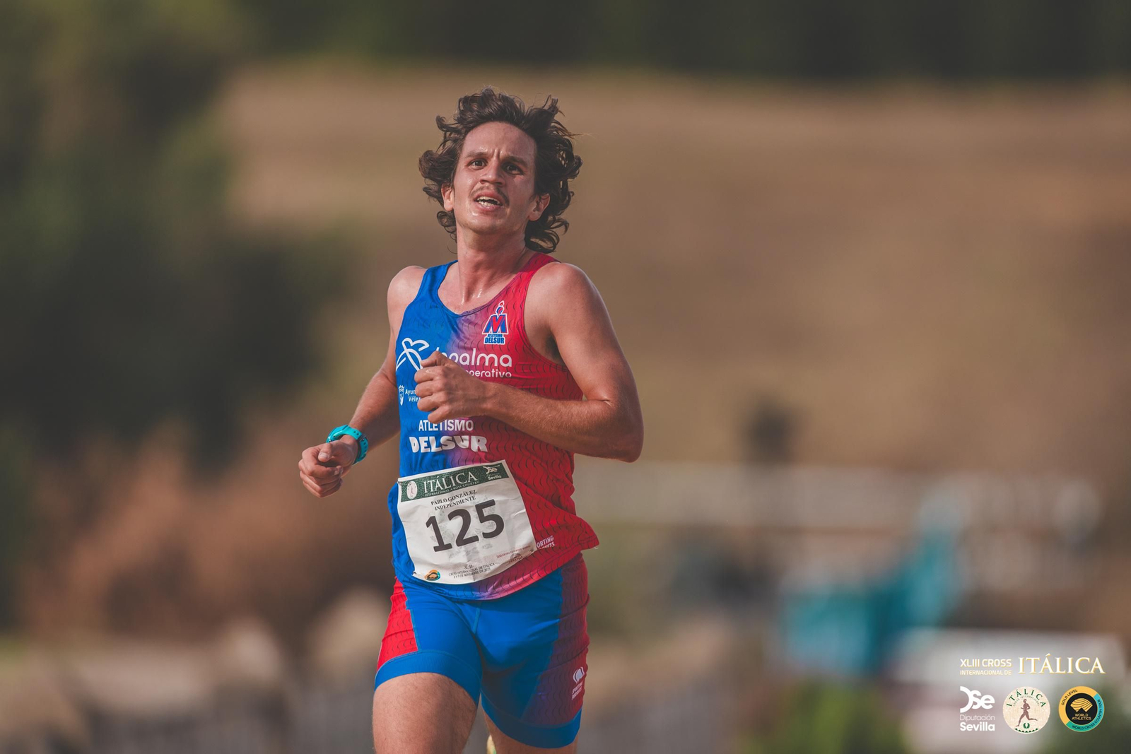 Búscate en las fotos del Cross de Itálica 2025 | 2