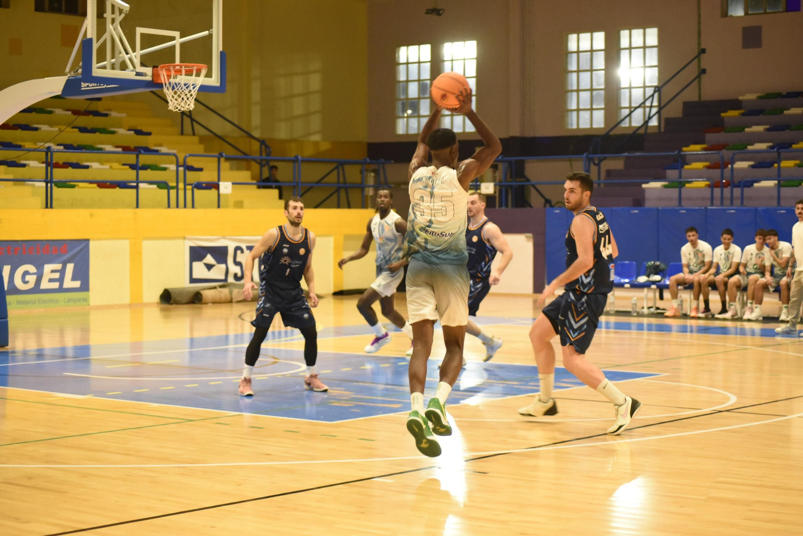 Las fotos del Unión Linense Baloncesto - Murgi de la Tercera FEB