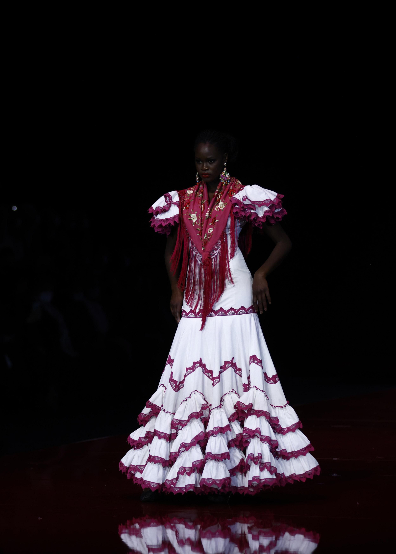 El desfile de Pilar Vera en SIMOF 2022, todas las fotos