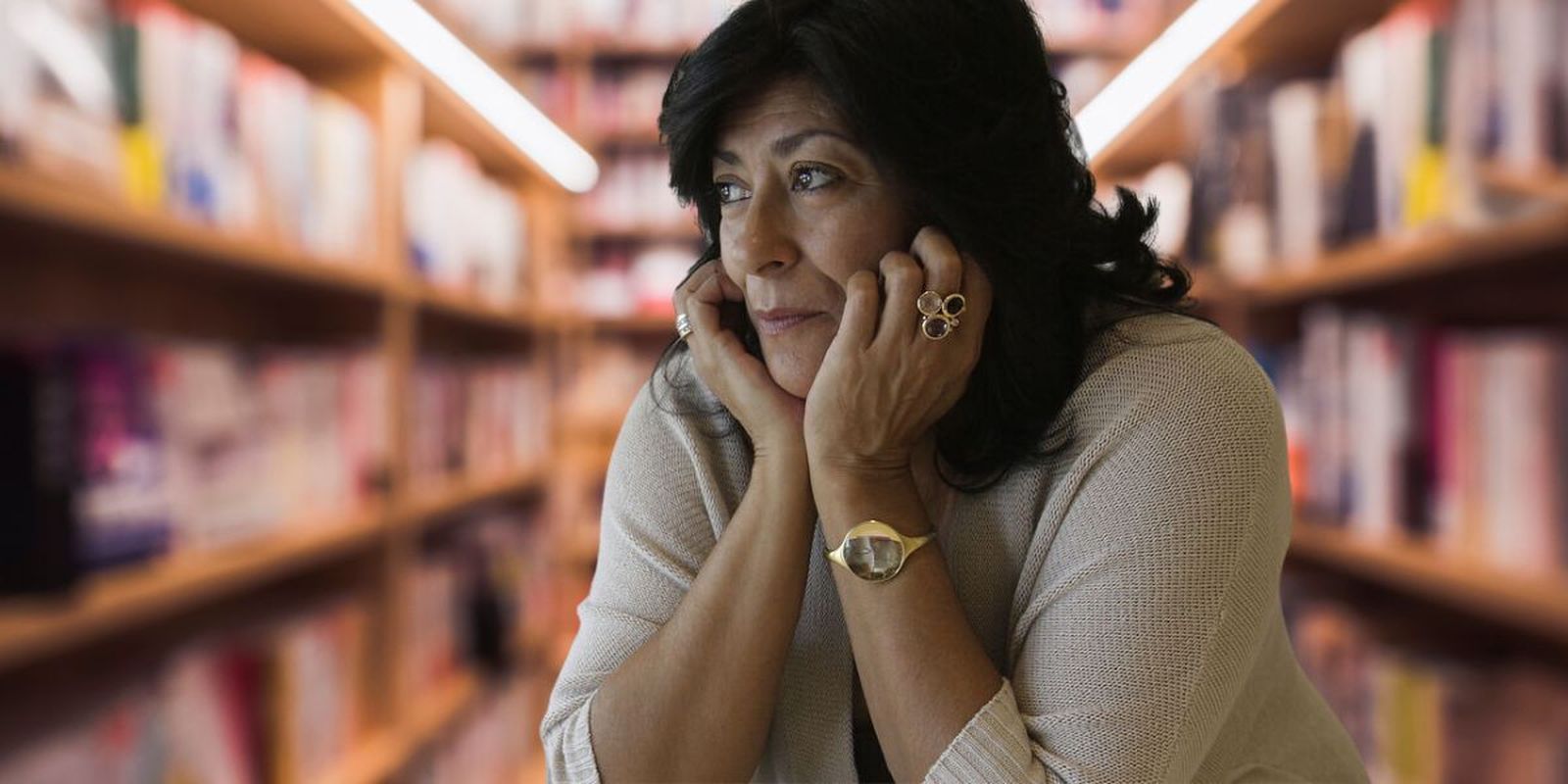 Diez libros de grandes autoras españolas para regalar en el Día de la Madre