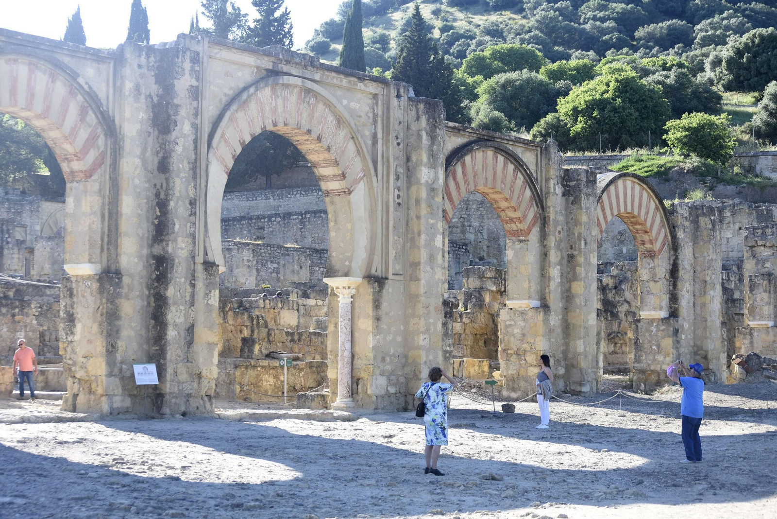 Paseo por Medina Azahara