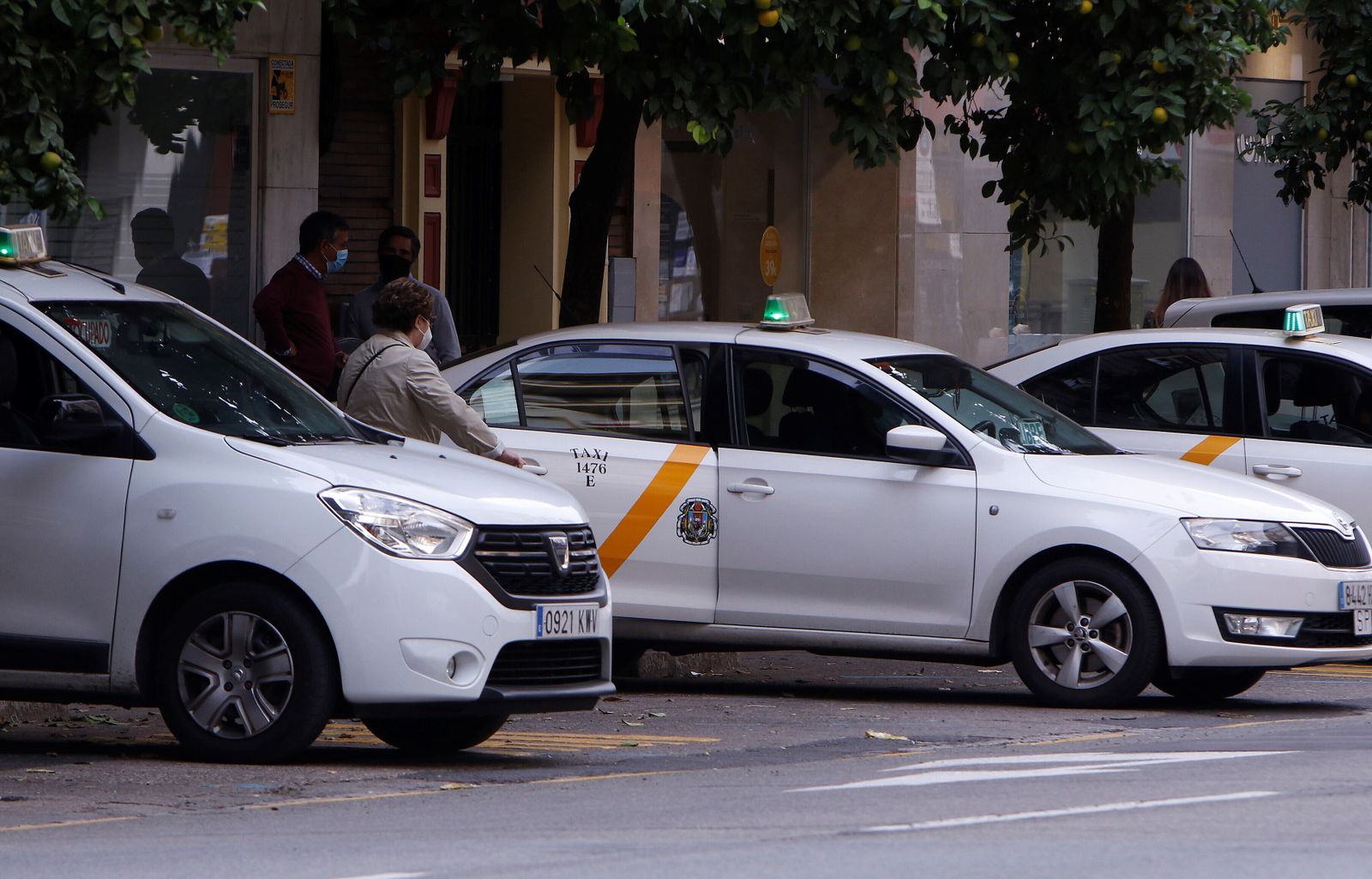 La Junta autoriza la subida de las tarifas del taxi en Sevilla, cuya carrera mínima costará 4,09 euros.