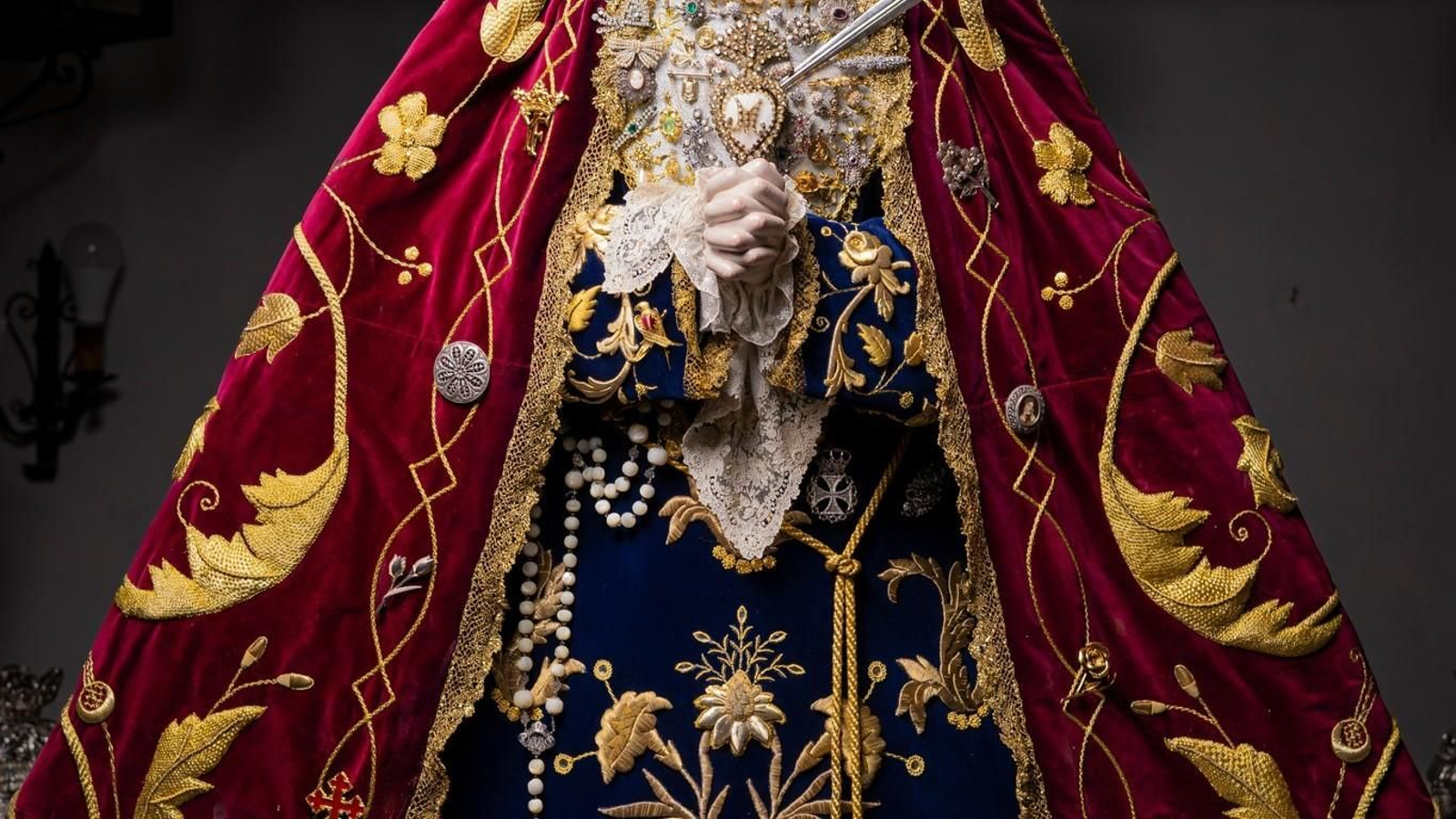 Fotogalería ‘Granada bajo palio’ 2025: Nuestra Señora de los Reyes