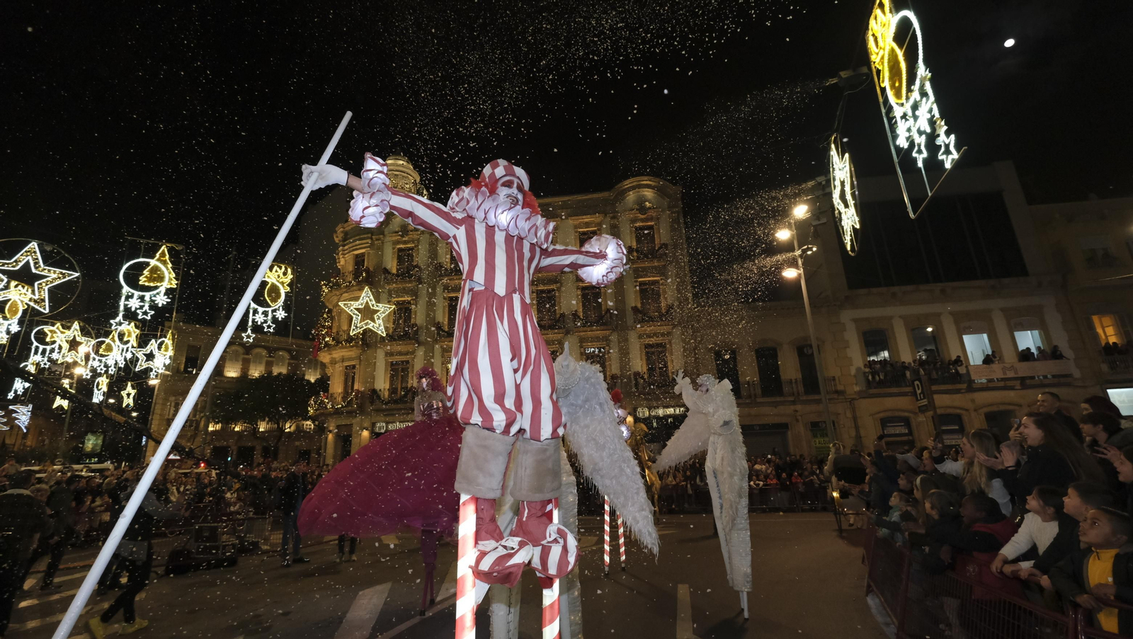 Imágenes de la Cabalgata de los Reyes Magos en Almería