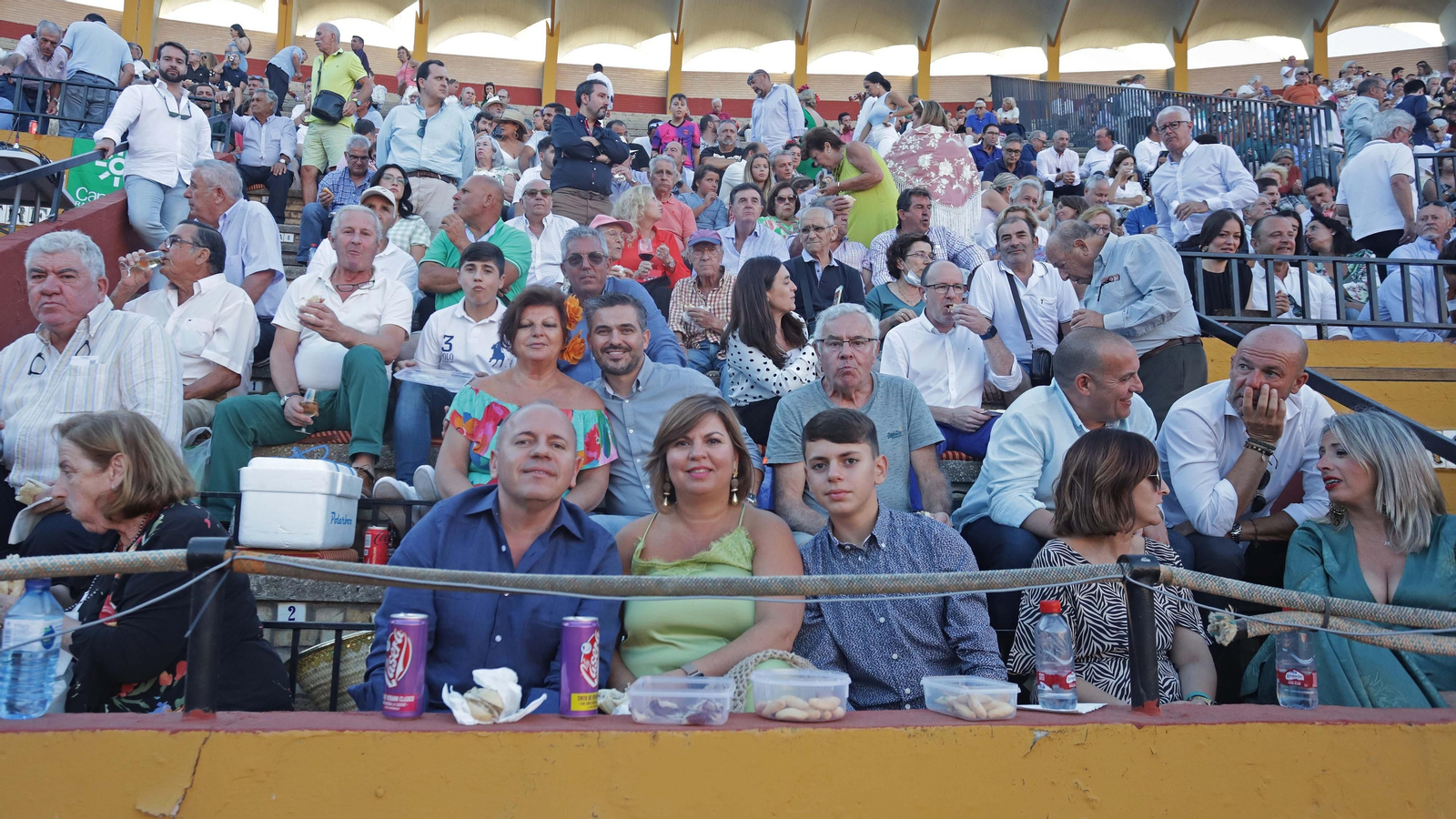 Ambiente en la corrida del viernes de la Feria Taurina de Algeciras