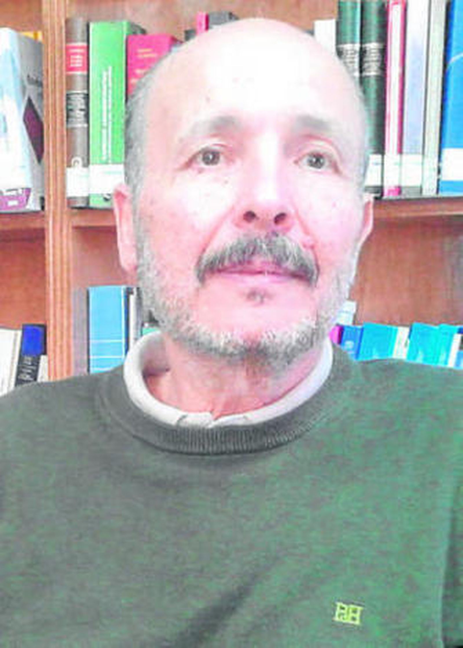 Mustafá Mohamed Saib.