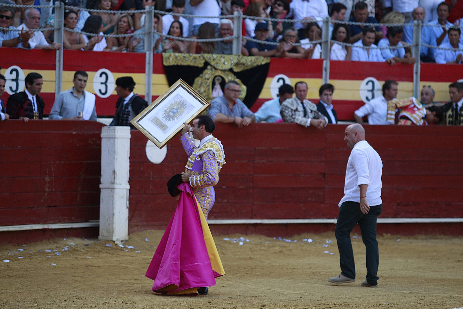 La despedida del torero Enrique Ponce de la Feria de Almería 2024, en imágenes