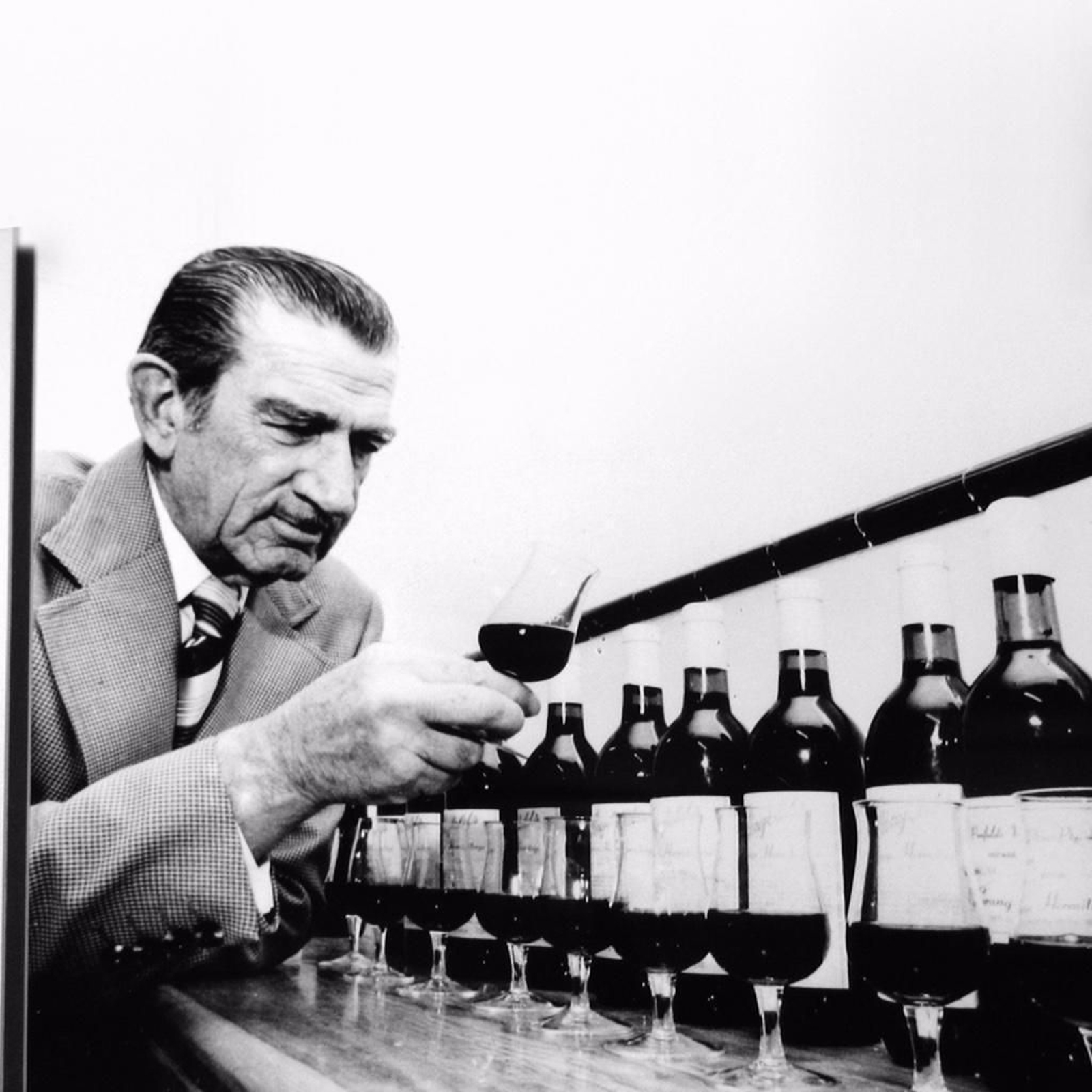Max Schubert, el hacedor del jerez en Australia.