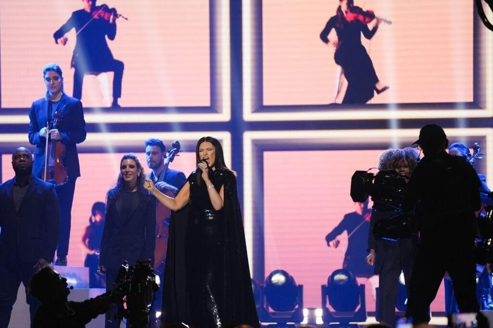 Laura Pausini en los Grammy Latinos 2023