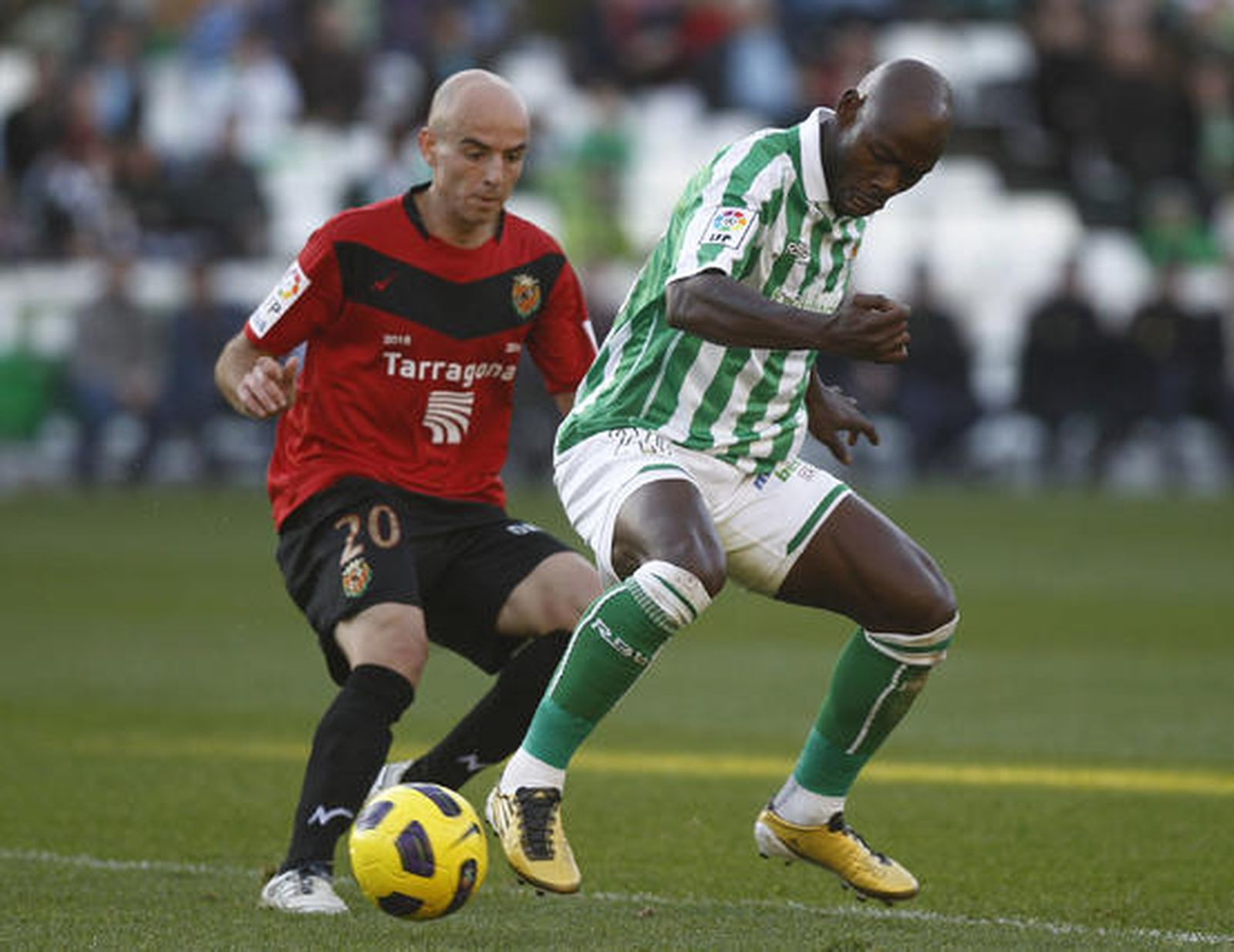 Los de Mel comienzan el año con victoria gracias a un penalti de Emana.

Foto: Pizarro