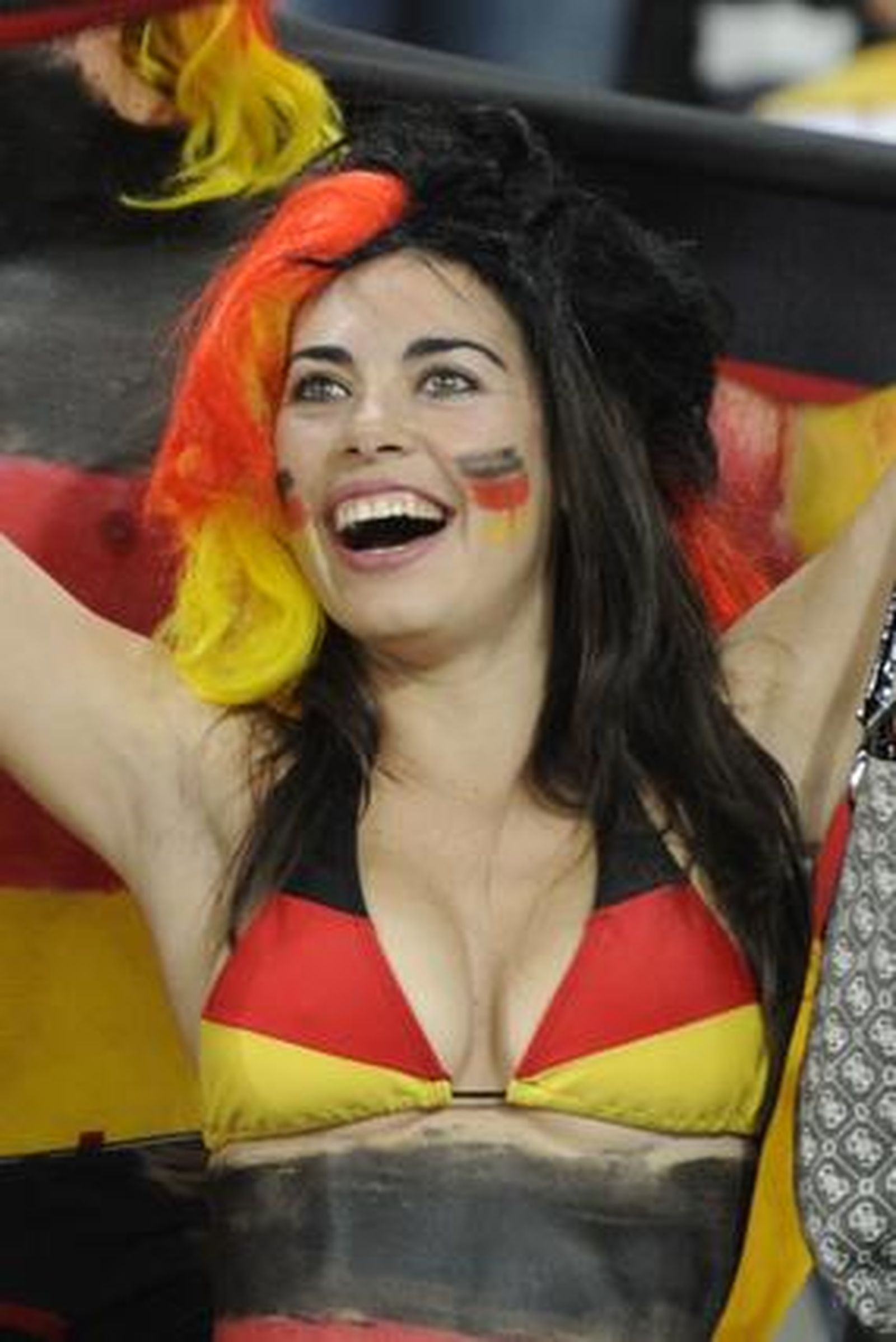 Alemania golea en su debut ante Australia en el Grupo D. / AFP