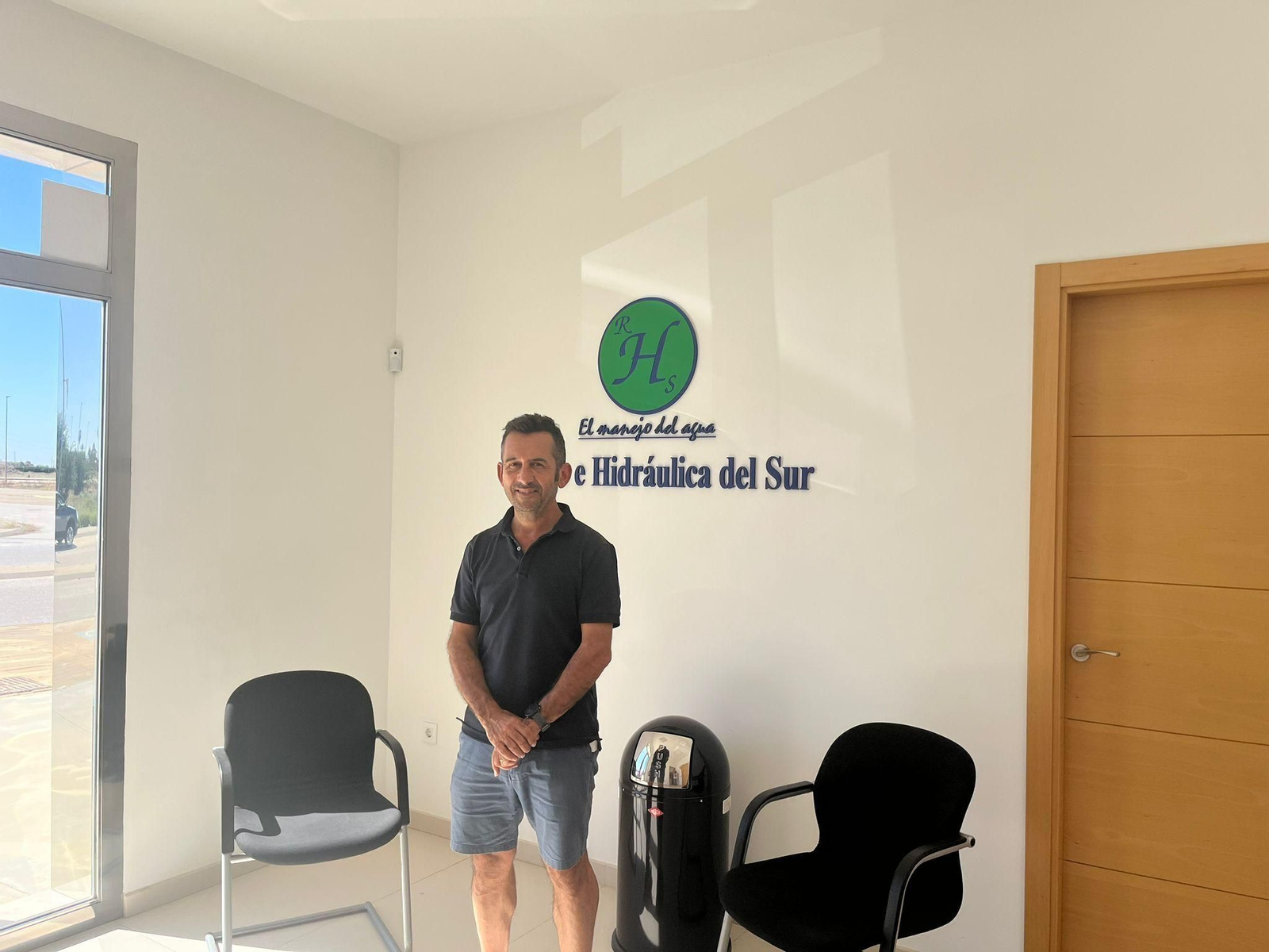 Francisco Cáceres, en la sede de su empresa en San José de la Rinconada.