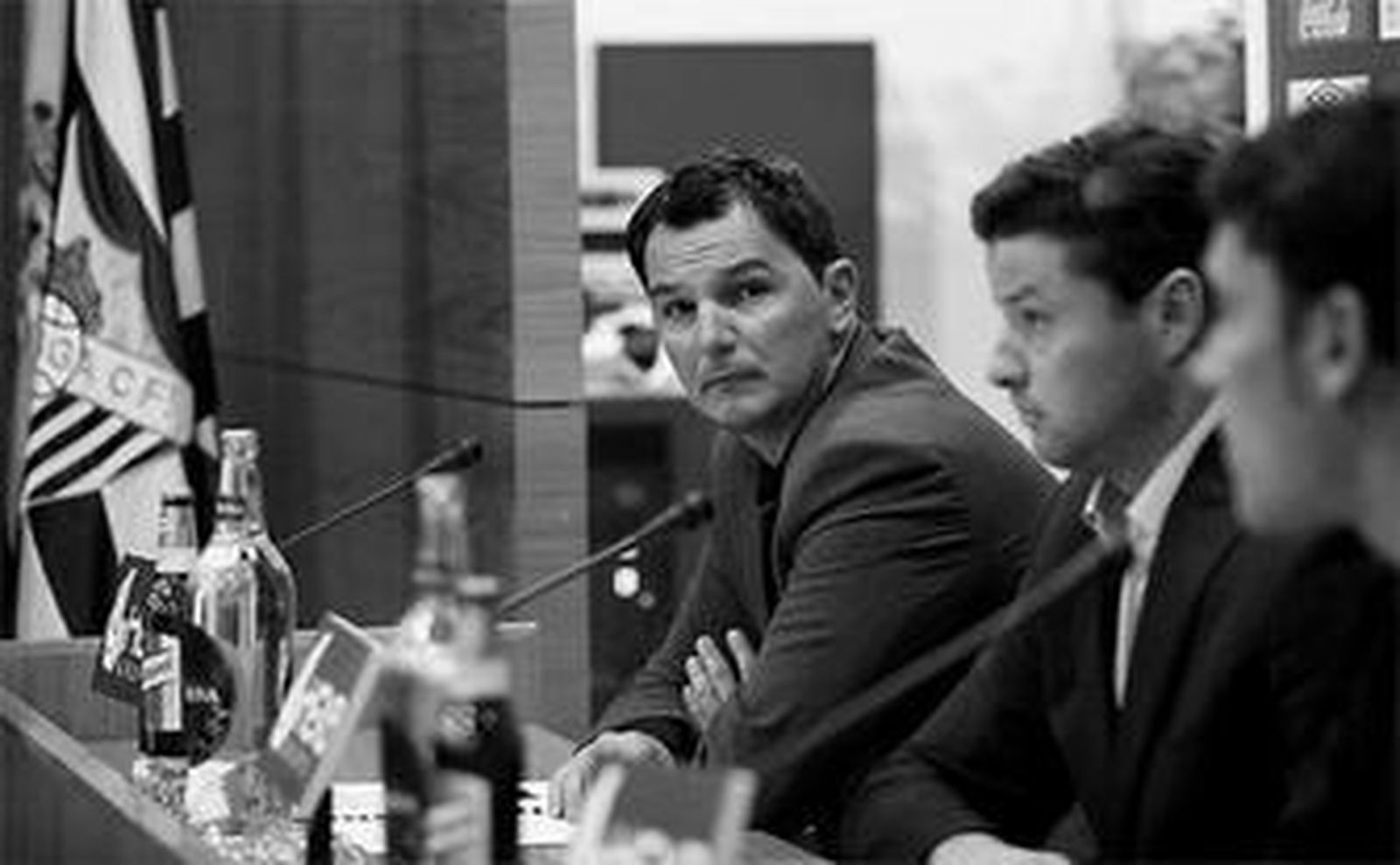 Reuf Dervic, en primer plano, con Ricardo Rodríguez y Miguel Ángel Beas, ayer.