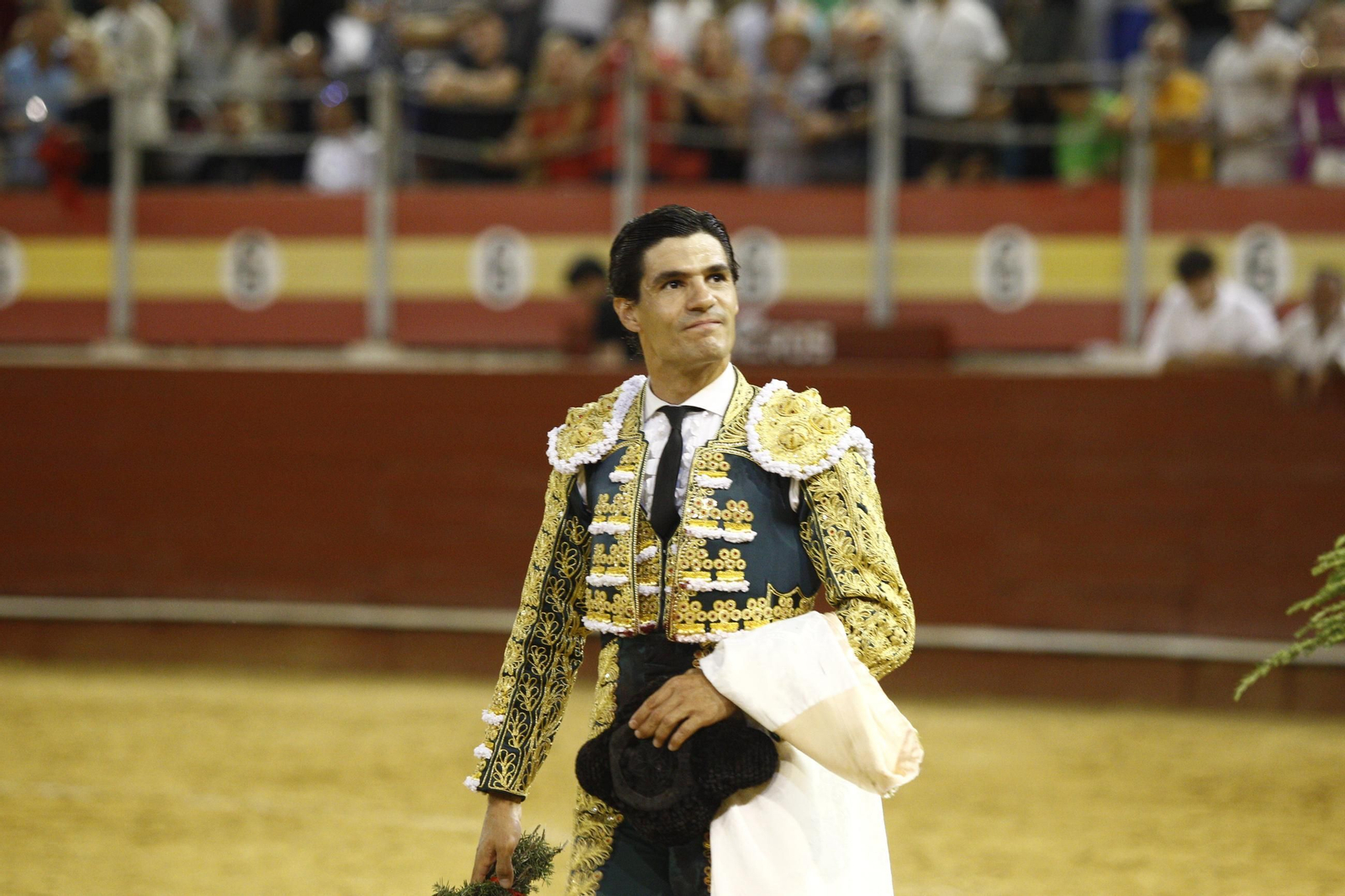 Las mejores imágenes de la corrida de toros de Diego Ventura, Talavante y Pablo Aguado, en Almería