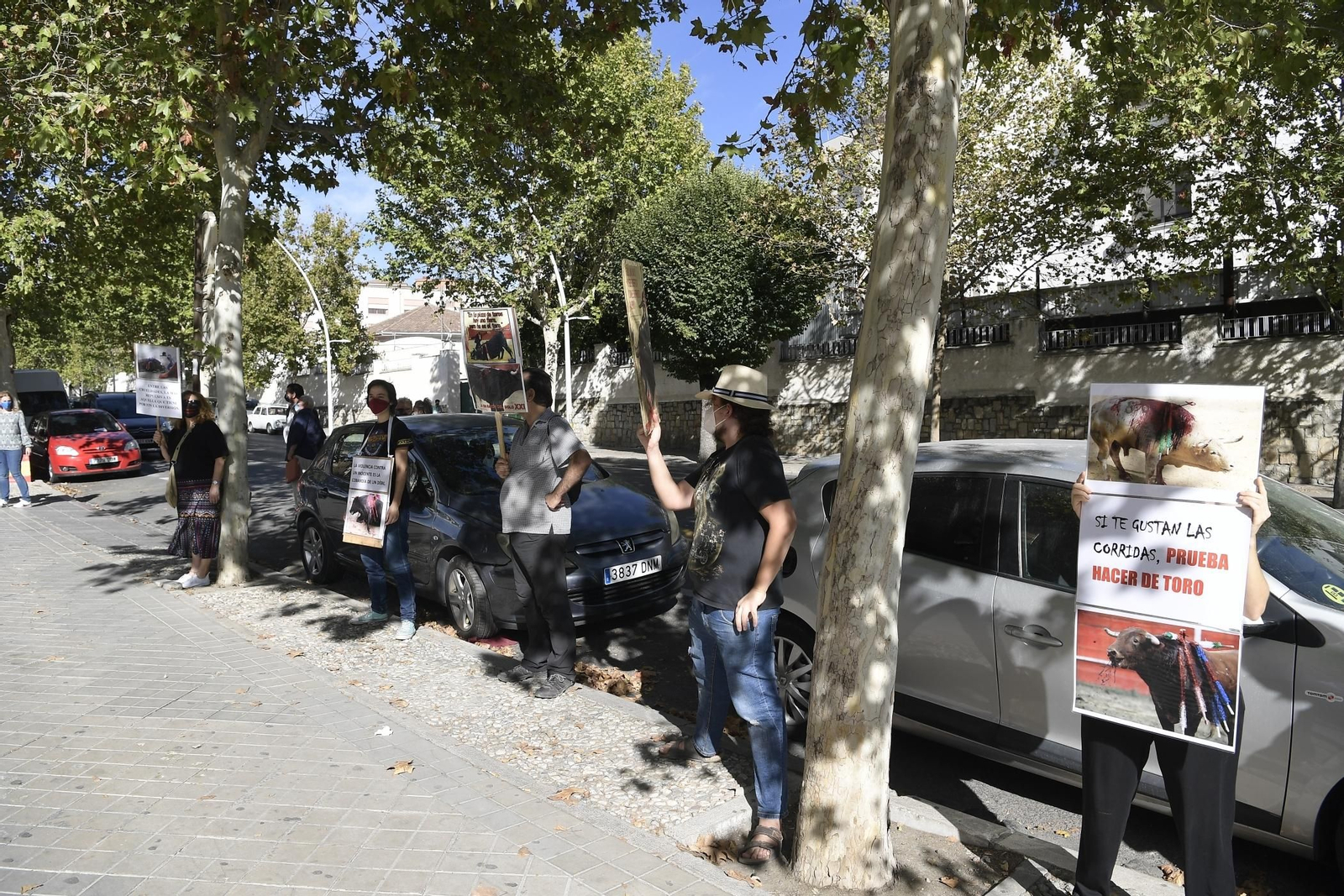 Así está la plaza de Toros de Granada en la corrida de Enrique Ponce: medidas de seguridad y distanciamiento entre el público