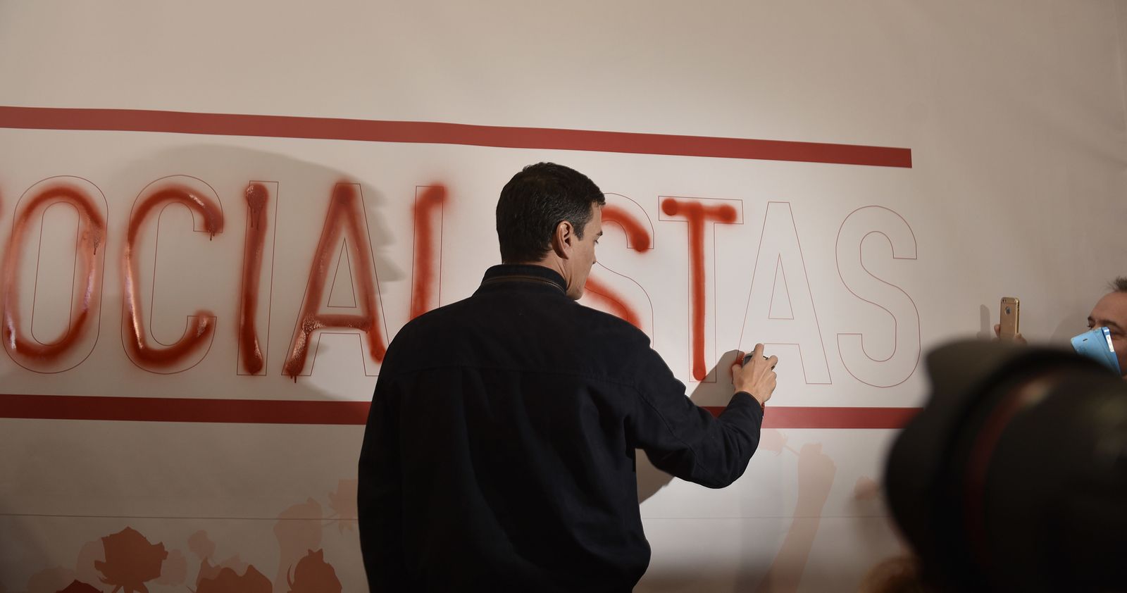 Las imágenes del acto de Pedro Sánchez en Dos Hermanas