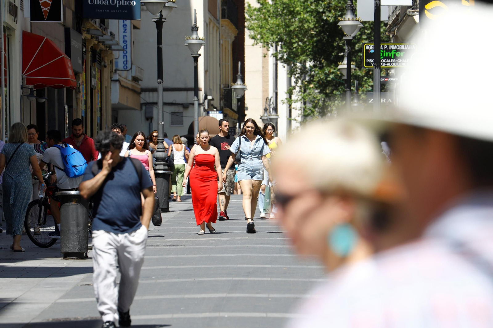 Calle Gondomar, una de las más comerciales del centro de Córdoba
