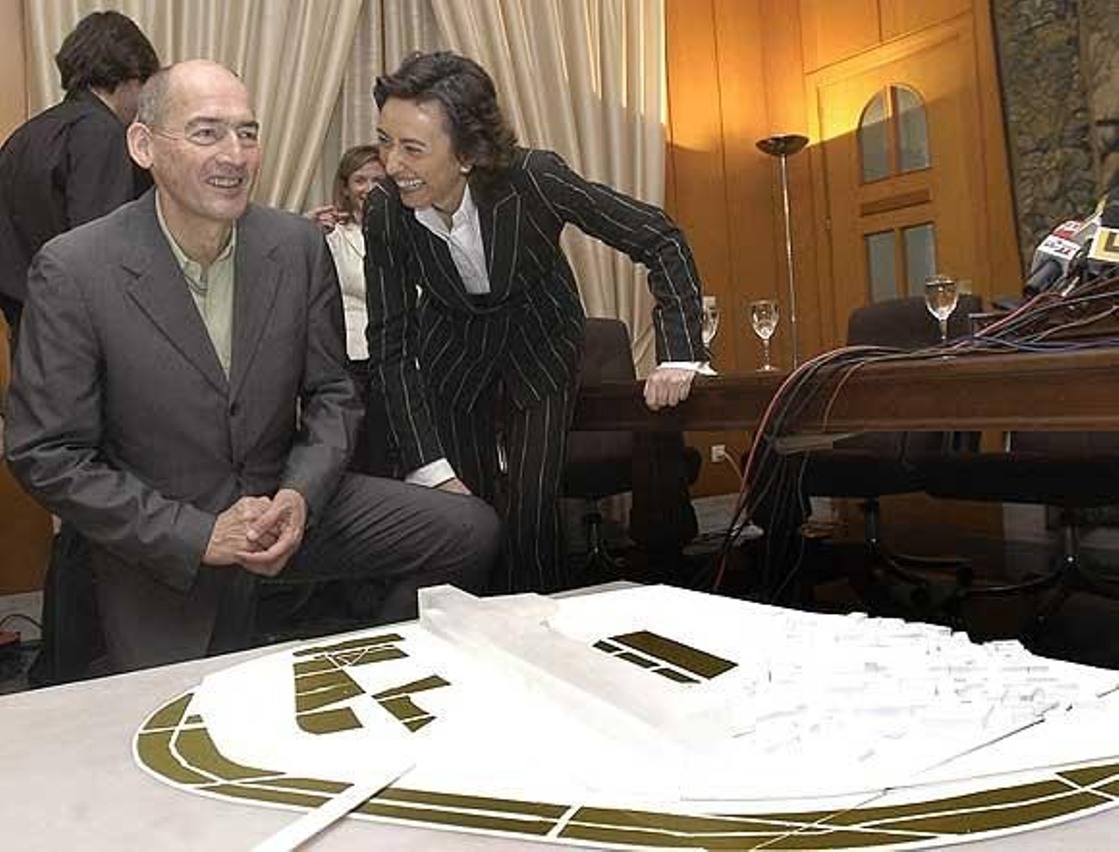 La falta de viabilidad económica liquida el Palacio del Sur tras siete años de trámites