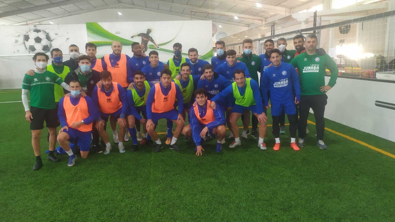 Los jugadores del Xerez DFC se han divertido en las instalaciones de Fun Center.