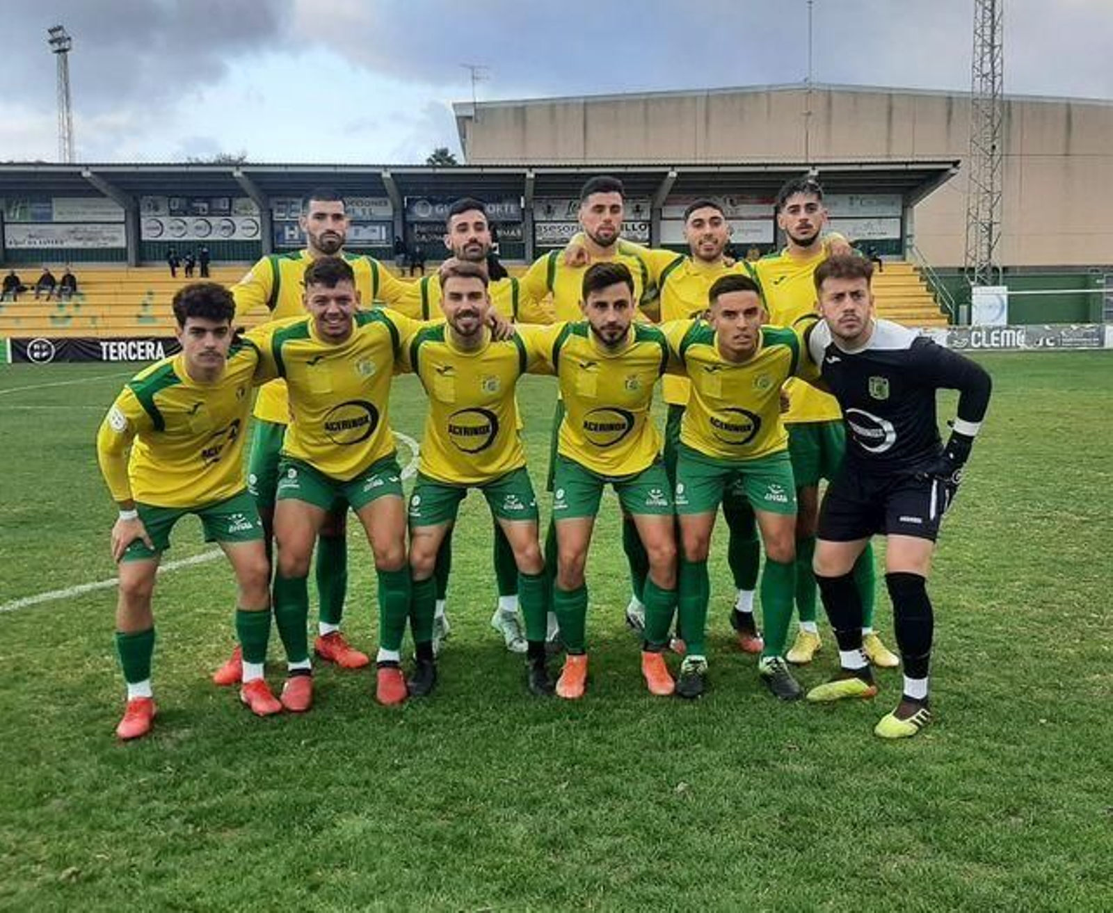 Una formación de la UD Los Barrios esta temporada