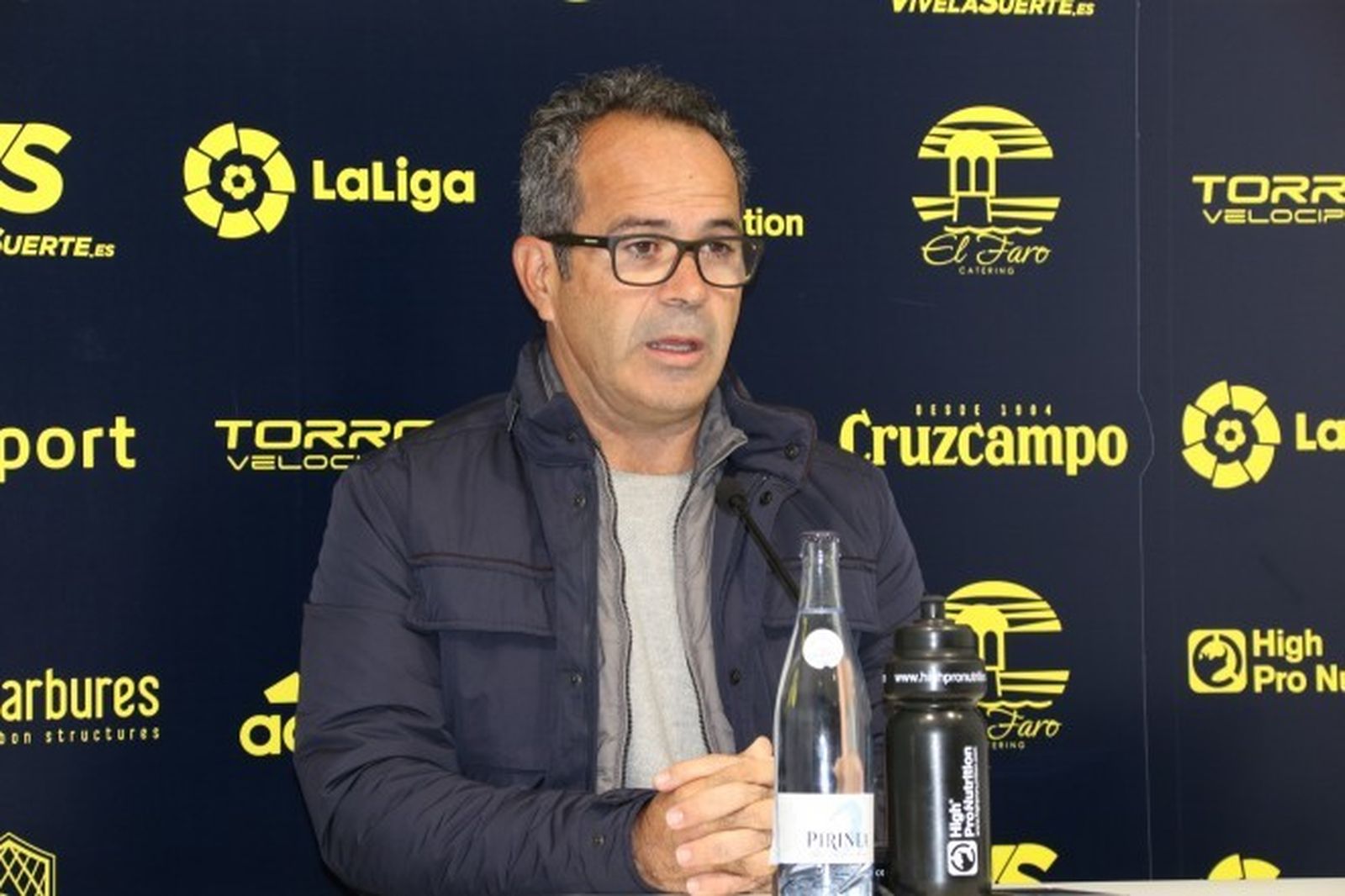 Álvaro Cervera, durante la rueda de prensa de este viernes en El Rosal.