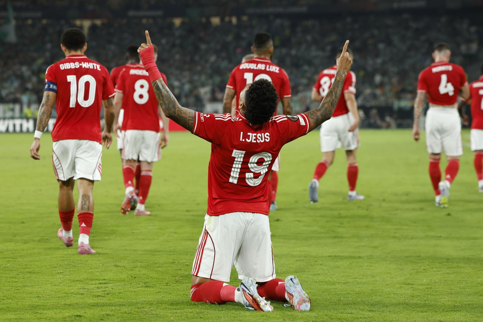 Betis-Nottingham Forest (23).jpg