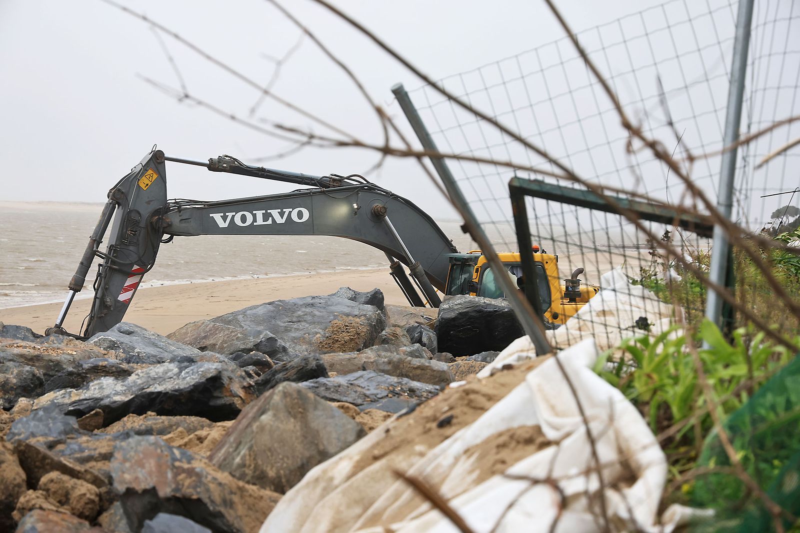 Las fotografías de los imponentes daños ocasionados por la borrasca Leonardo en El Portil