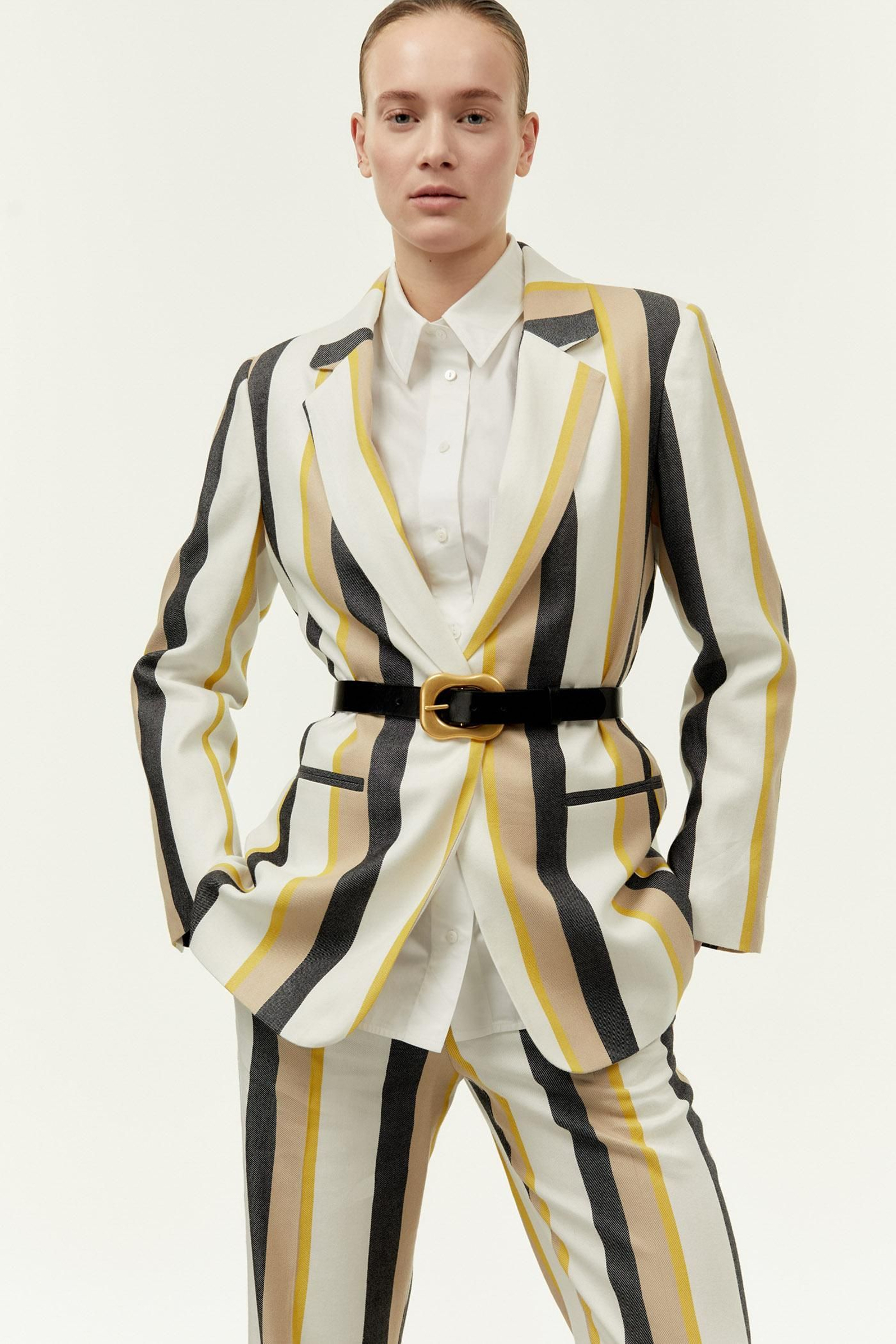 Chaqueta de rayas anchas Sfera.