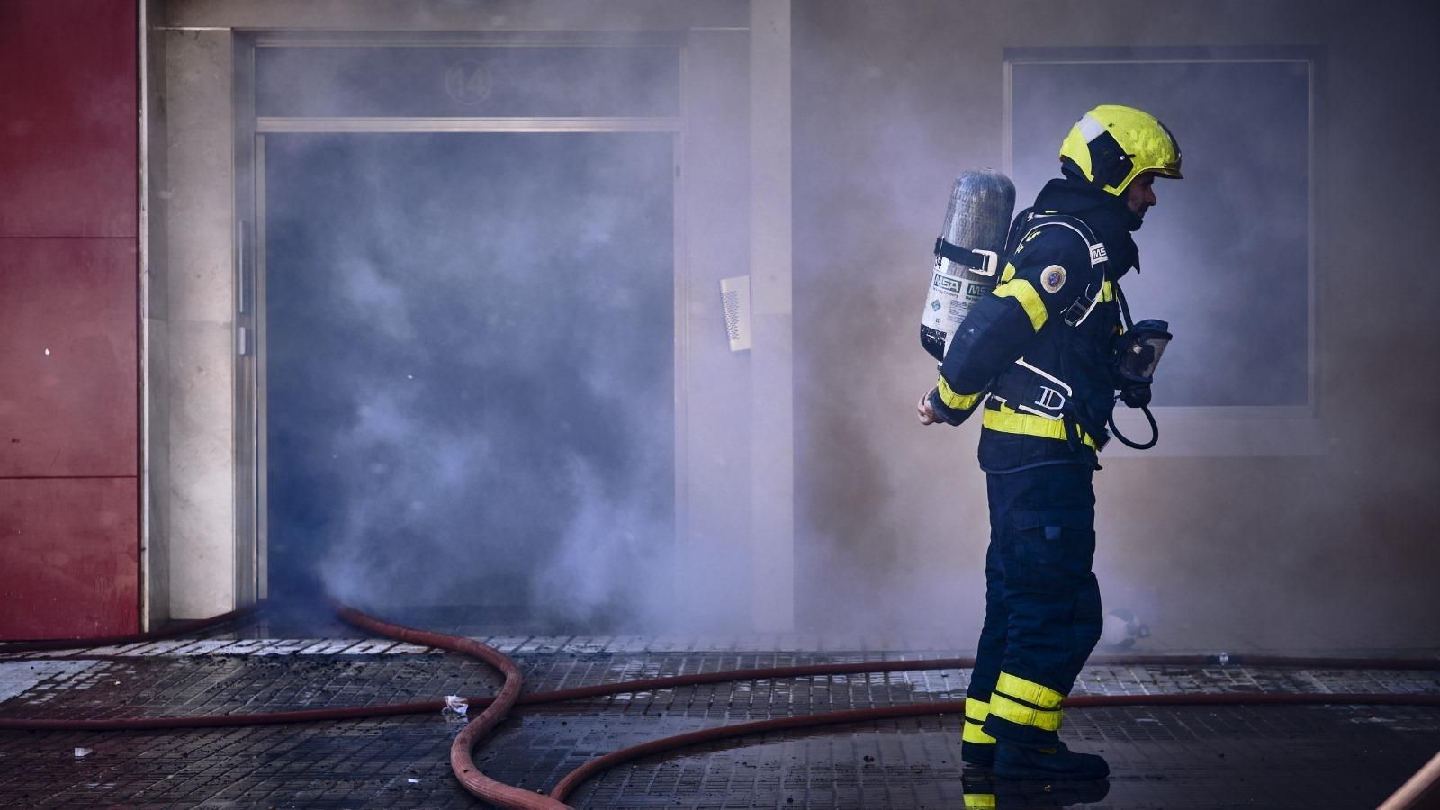 Incendio en una vivienda de la Barriada de la Paz