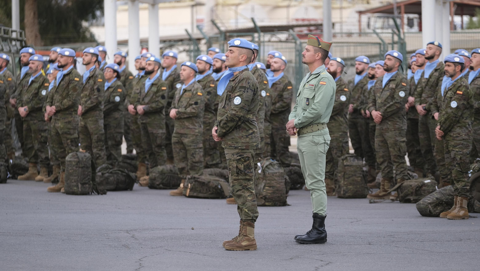 Imágenes de la salida del segundo contingente de La Legión con destino el Líbano