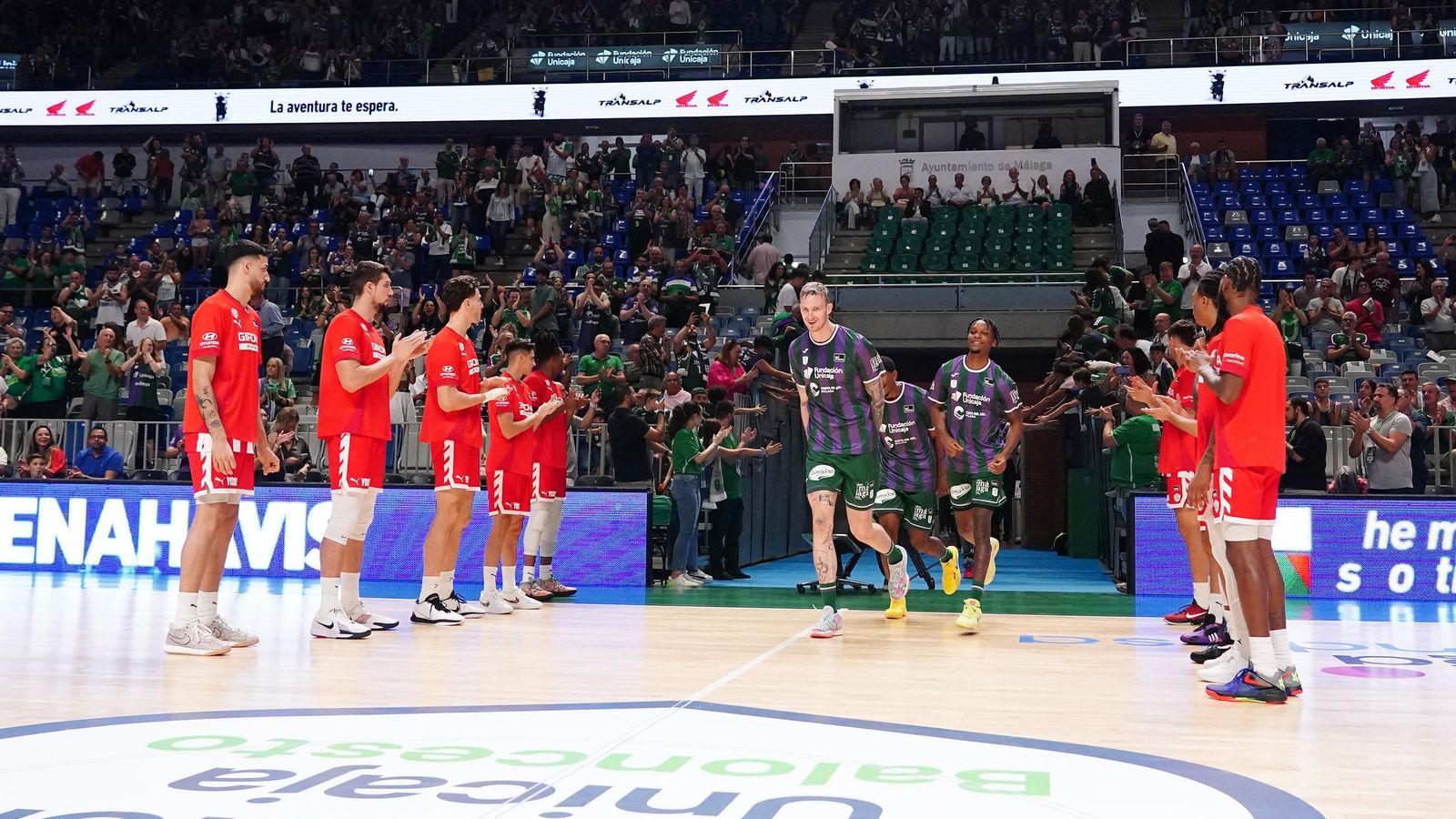 El Unicaja-Girona, en fotos