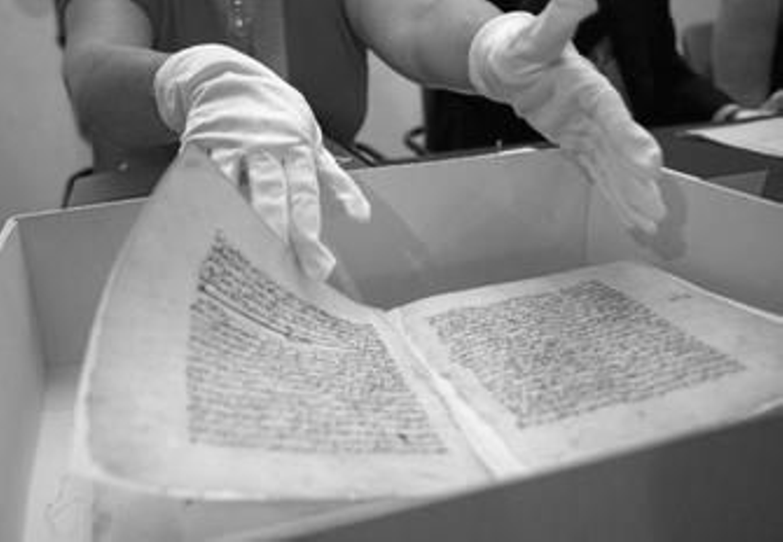 El ejemplar del Corán hallado en Málaga se presentó el pasado año en el Archivo Provincial, encargado de su restauración.