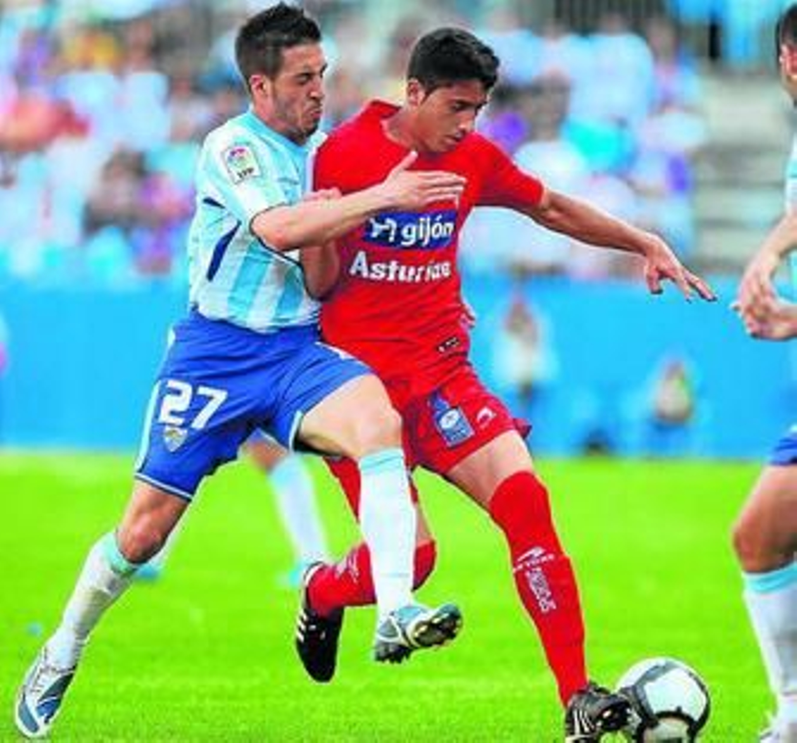 El ex malaguista Toribio presiona a José Ángel.