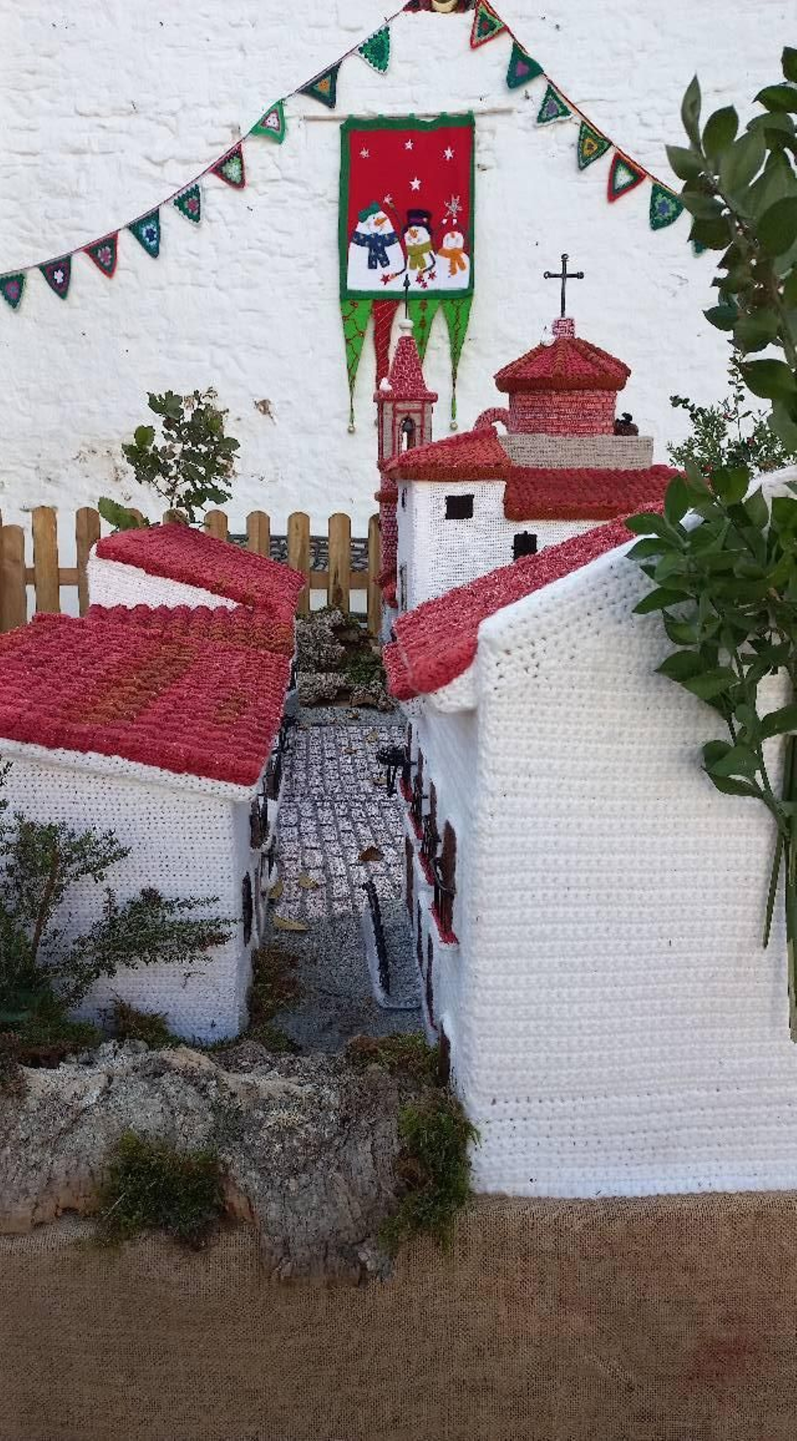 El pueblo de Huelva que se viste de croché por Navidad