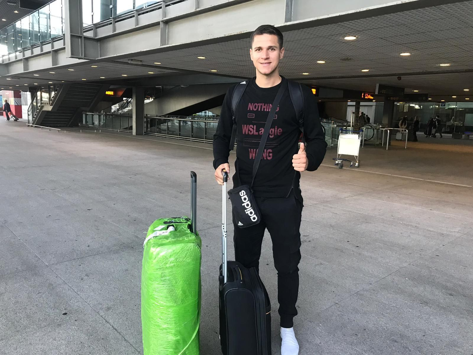 Danilo Cóccaro, este sábado, recién llegado al aeropuerto de Málaga.