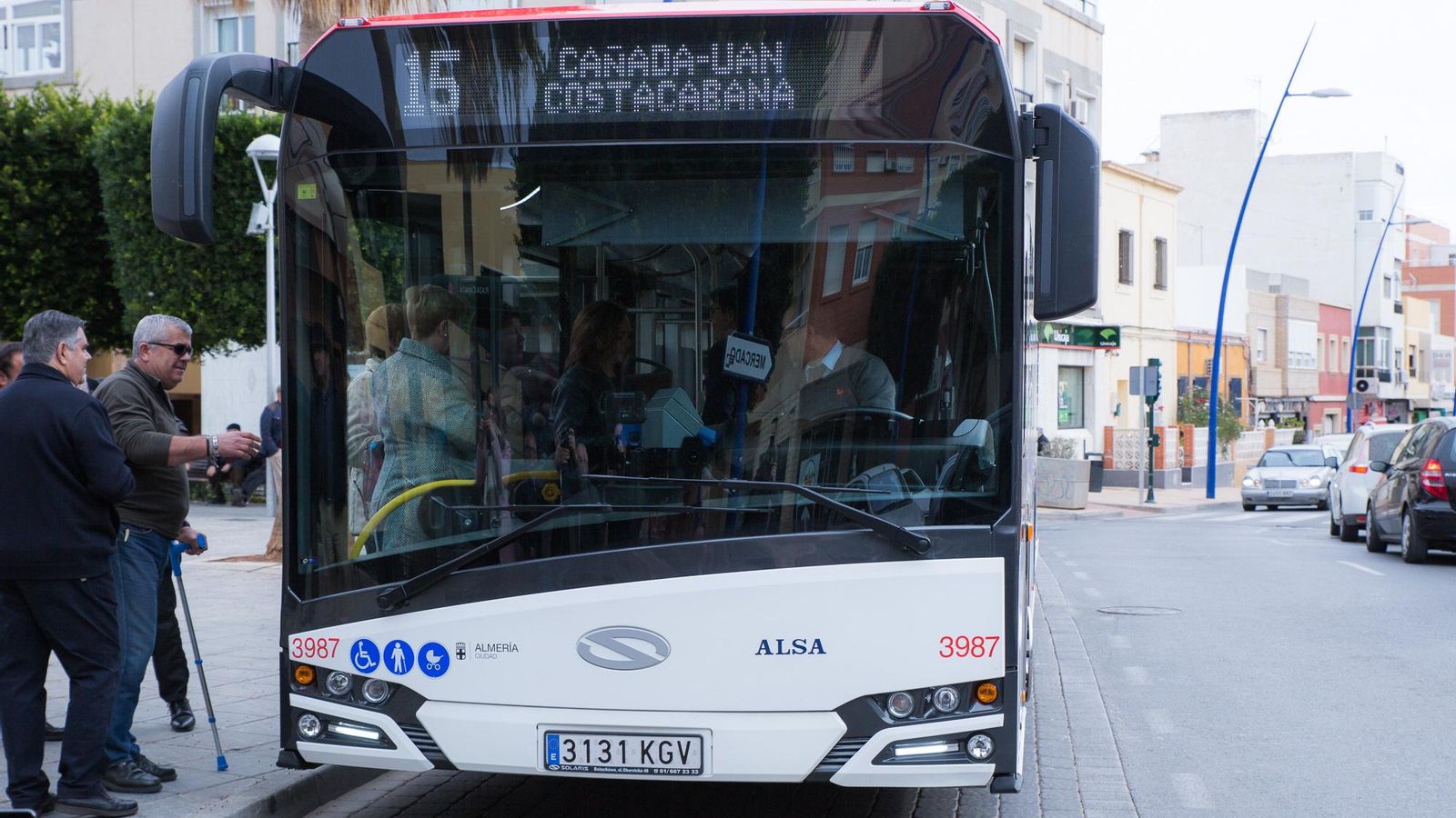 La nueva L15 en marcha