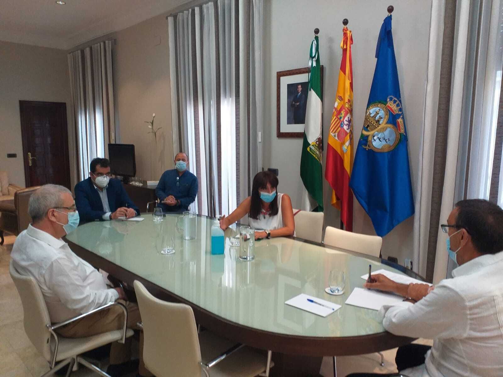 Reunión de Estela Villalba con Ignacio Caraballo.