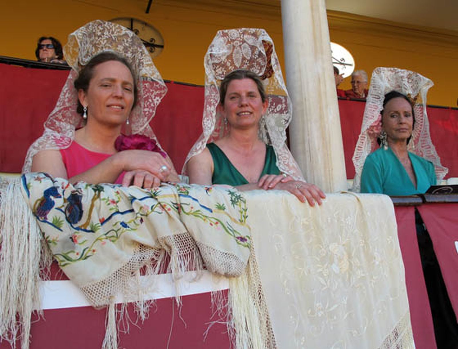 Concha Plasencia, la marquesa de la Peña de los Enamorados y Sonsoles Diez de Rivera.

Foto: Victoria Ramírez