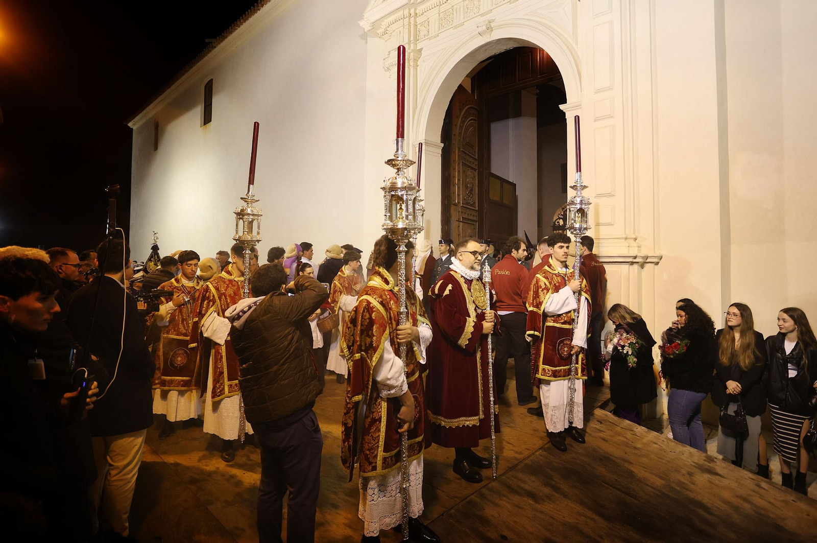 Las mejores imágenes del Martes Santo en Huelva: Hermandad de Pasión