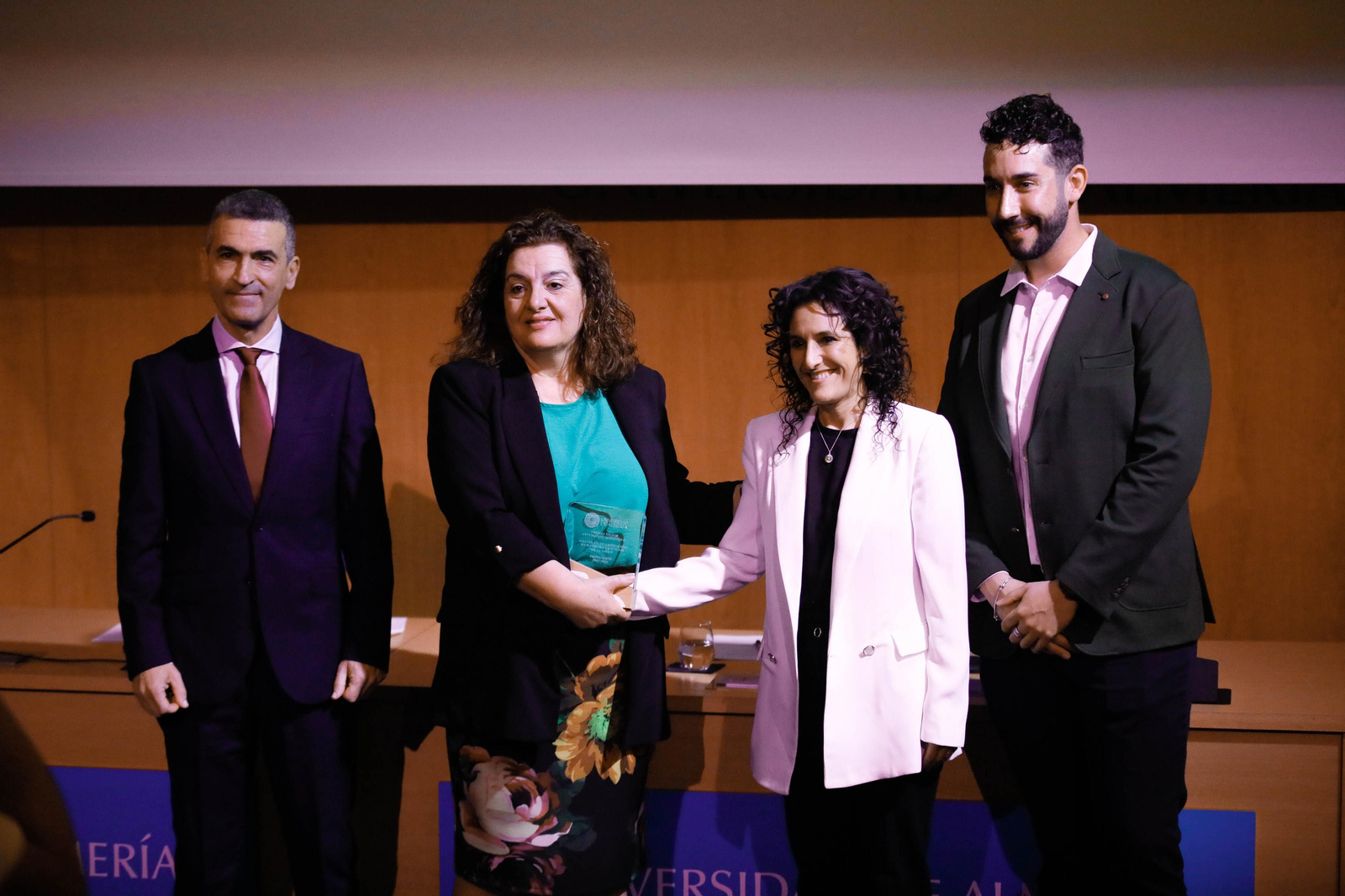 Entrega de distinciones en Salud UAL, en imágenes