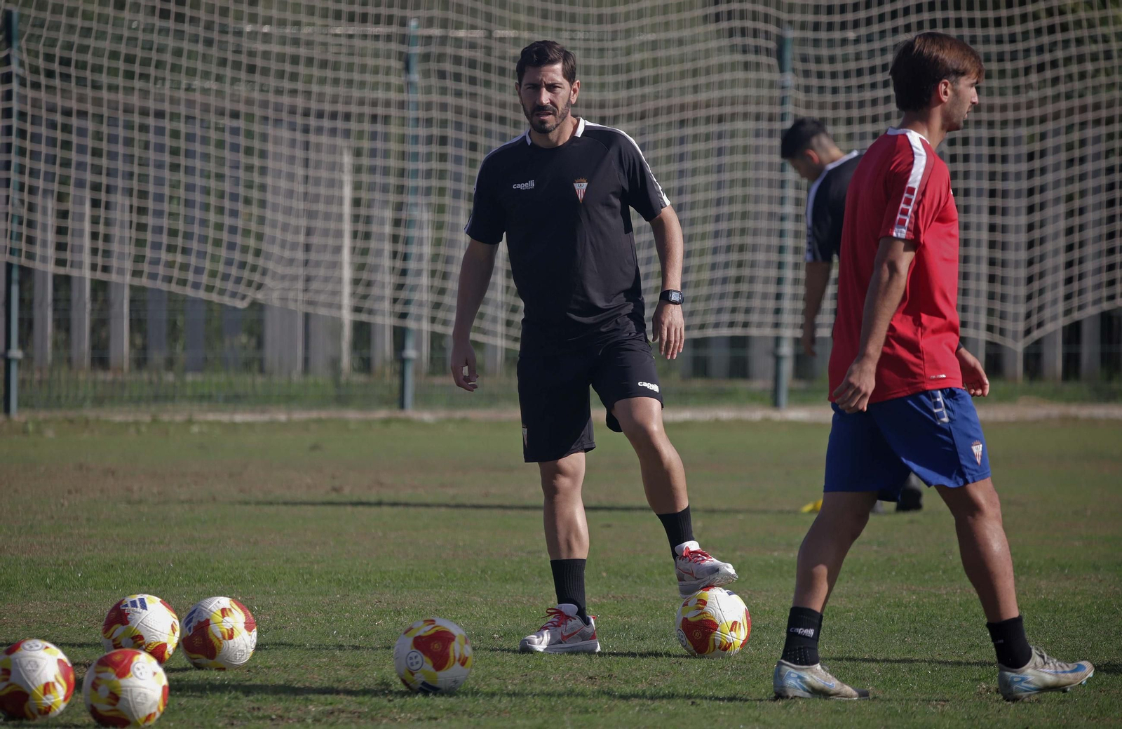Fotos del entrenamiento del Algeciras CF previo al próximo partido de liga contra Antequera CF