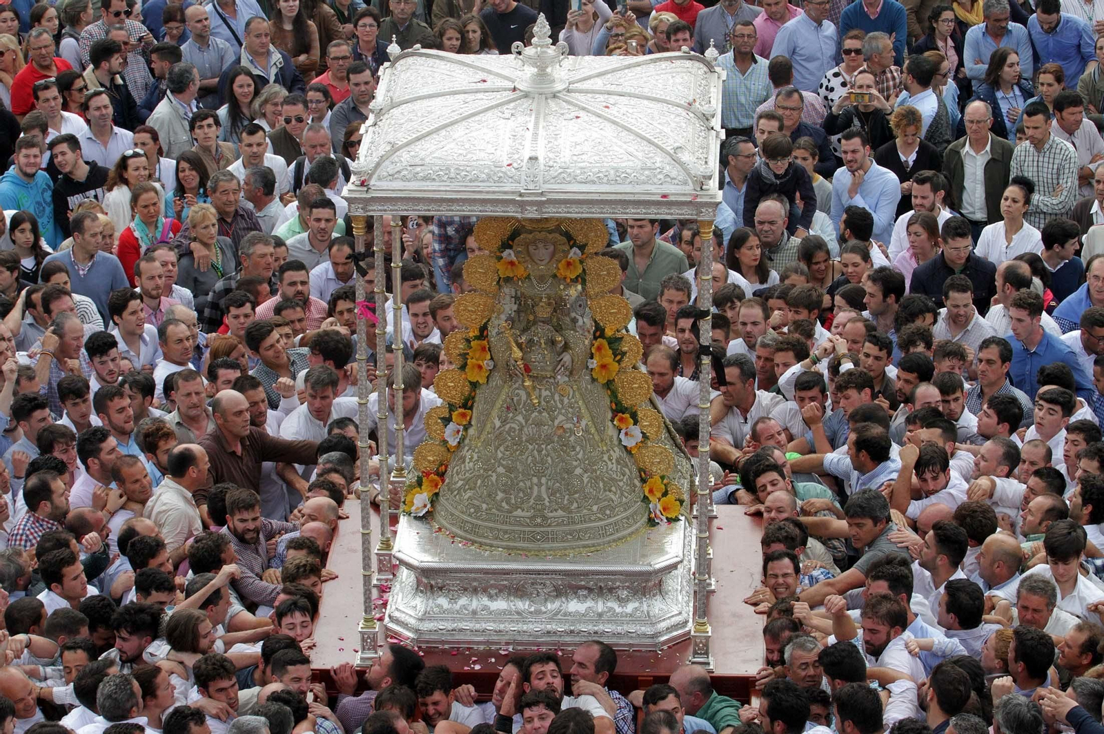 El Lunes de Pentecostés en imágenes