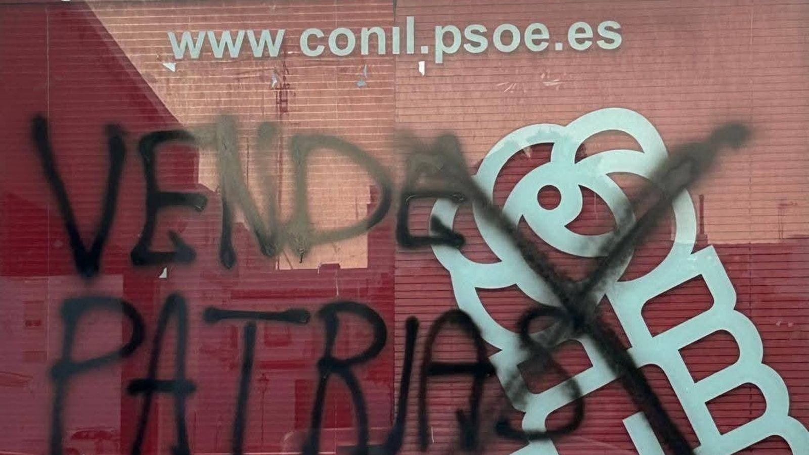 Fachada del PSOE en Conil Fachada del PSOE en Conil