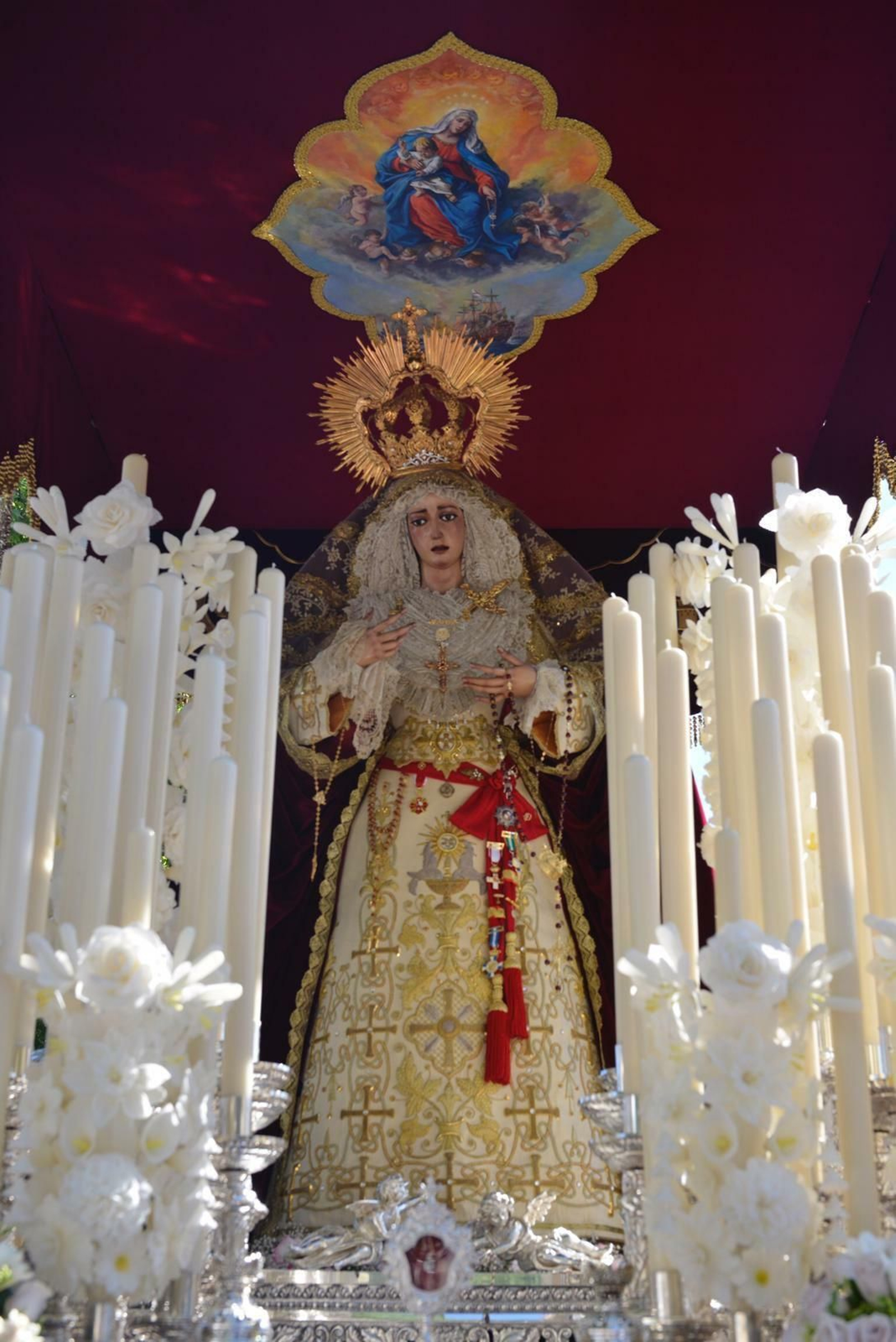 Imágenes de la Hermandad de La Milagrosa