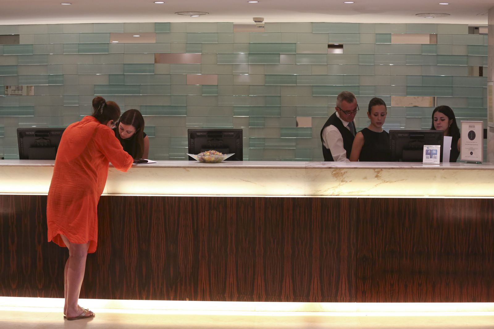 Recepción de un hotel en Marbella